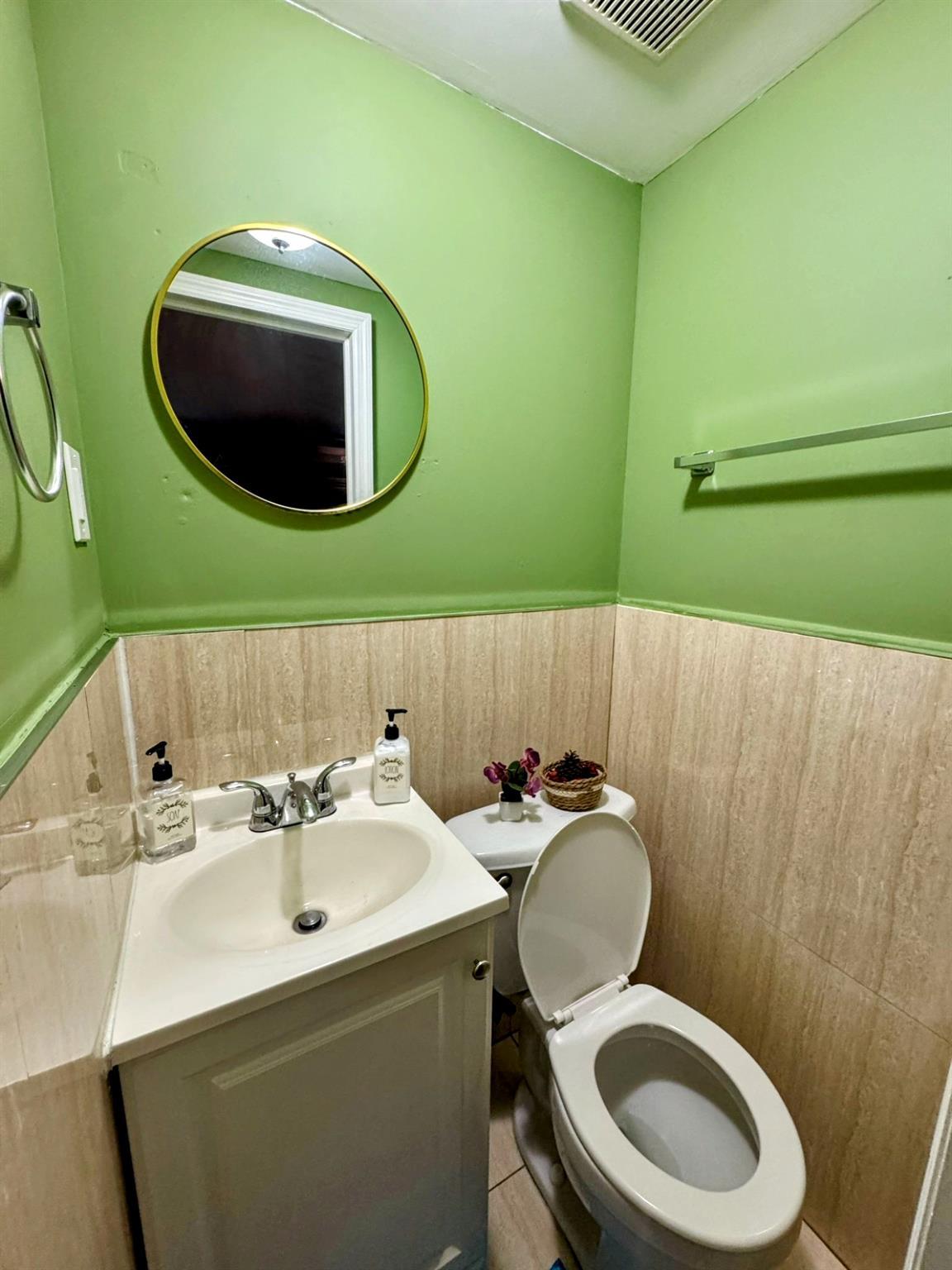 Single Family 118th Ave  Queens, NY 11434, MLS-848433-13