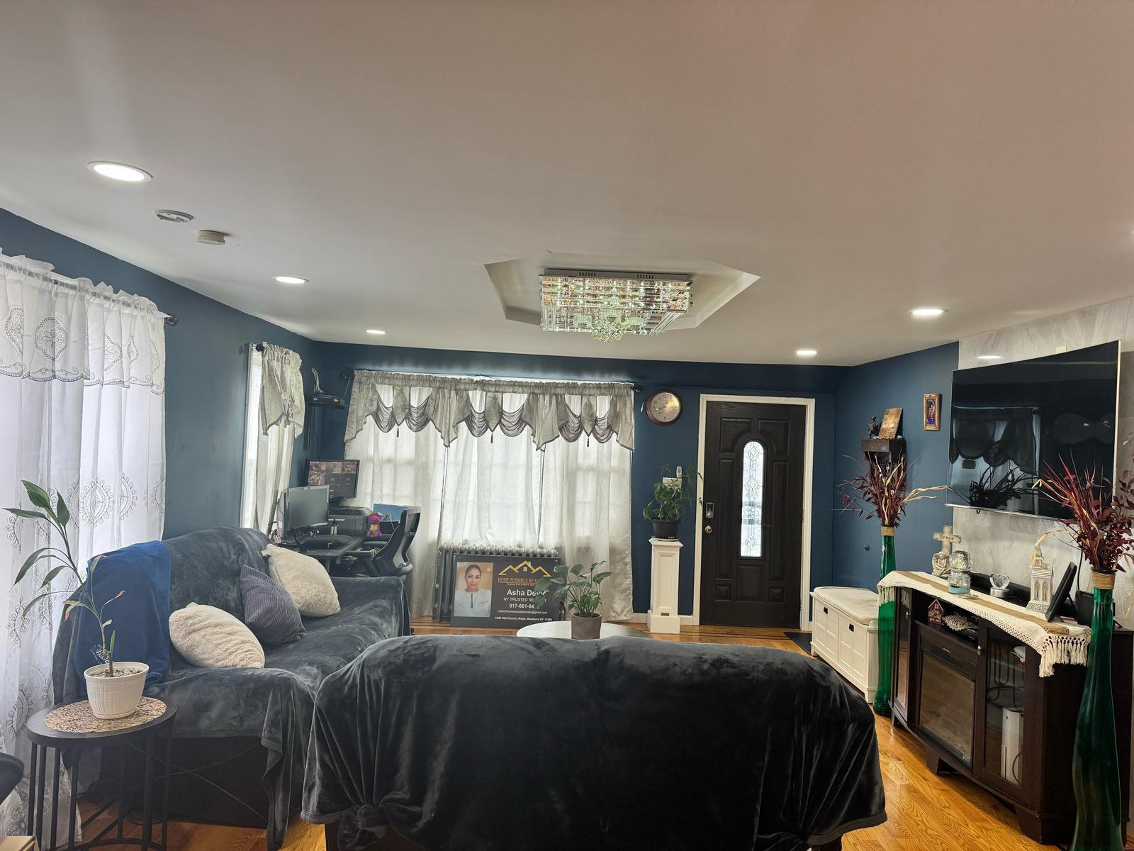 Single Family 118th Ave  Queens, NY 11434, MLS-848433-17