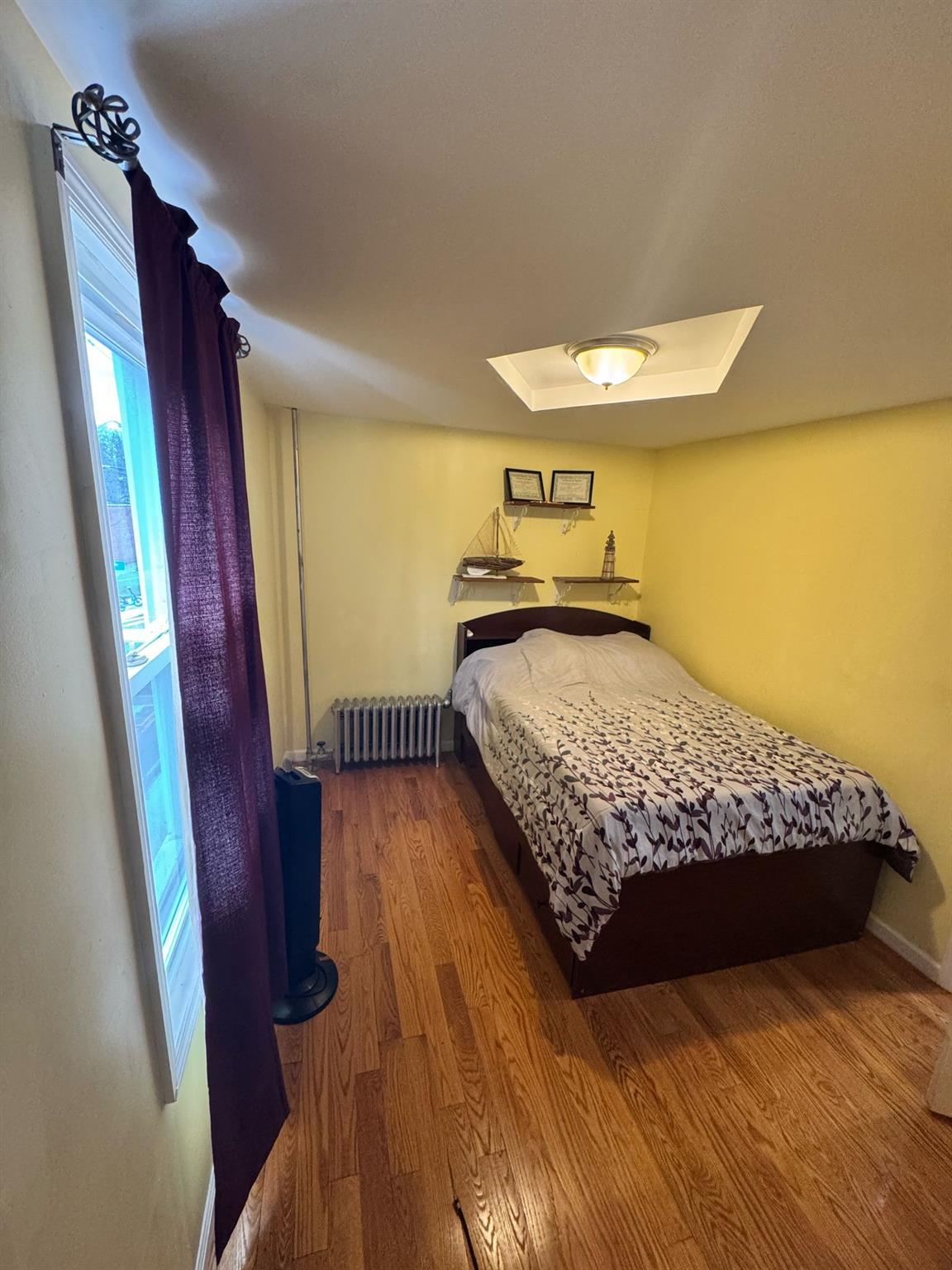 Single Family 118th Ave  Queens, NY 11434, MLS-848433-22