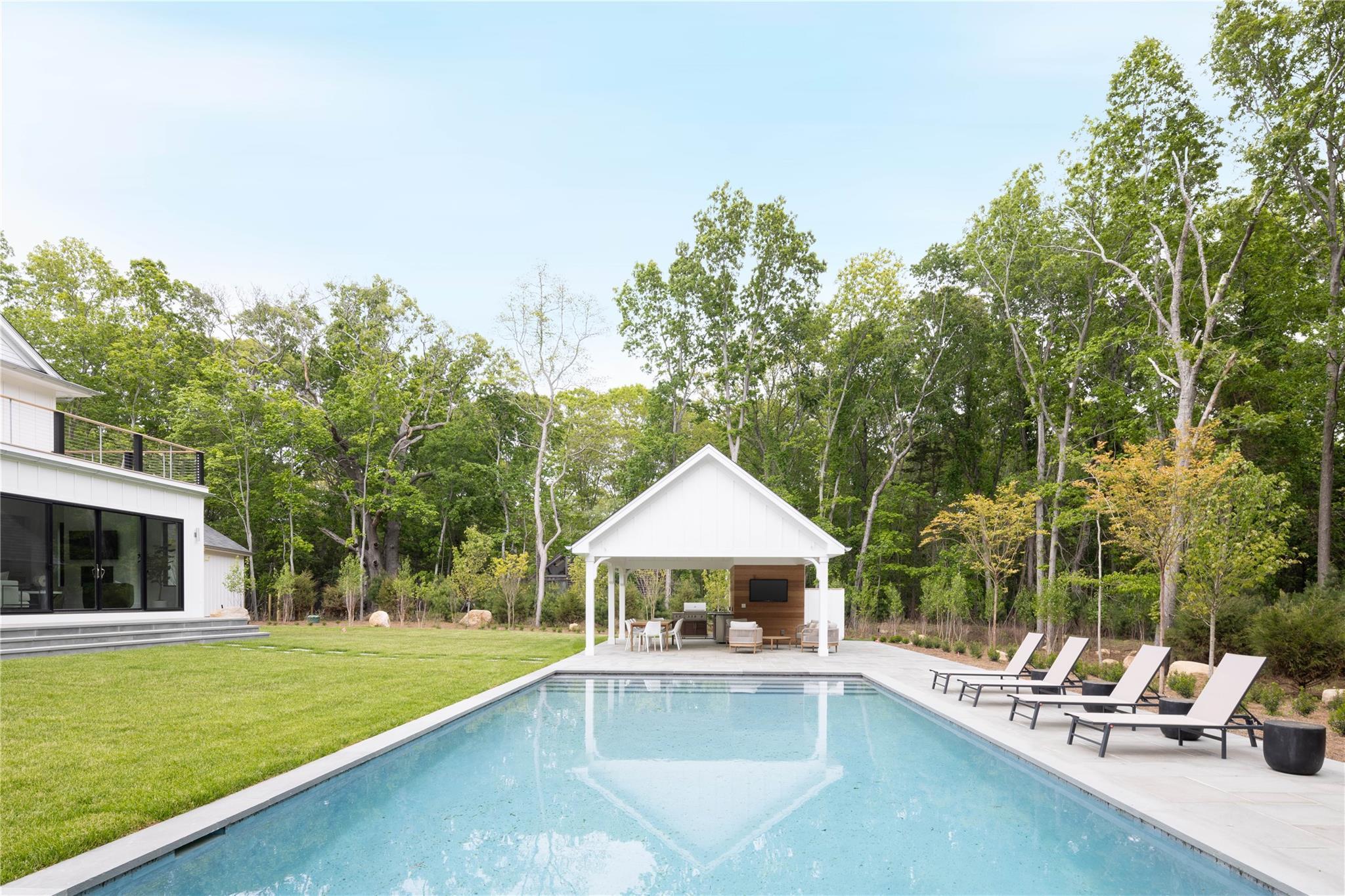 Single Family Dogwood  Suffolk County, NY 11937, MLS-848449-4