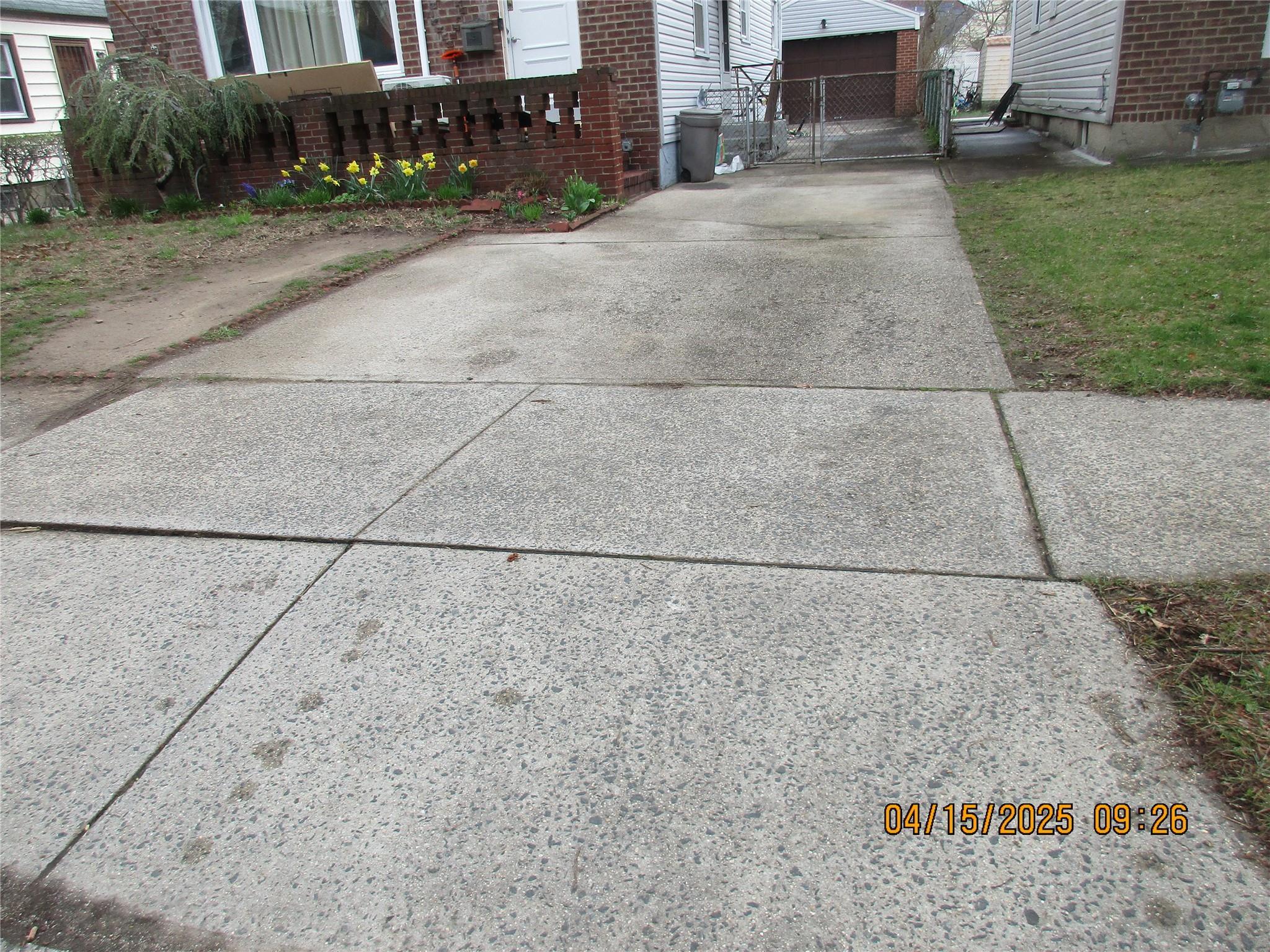 Single Family 268  Queens, NY 11004, MLS-848451-25