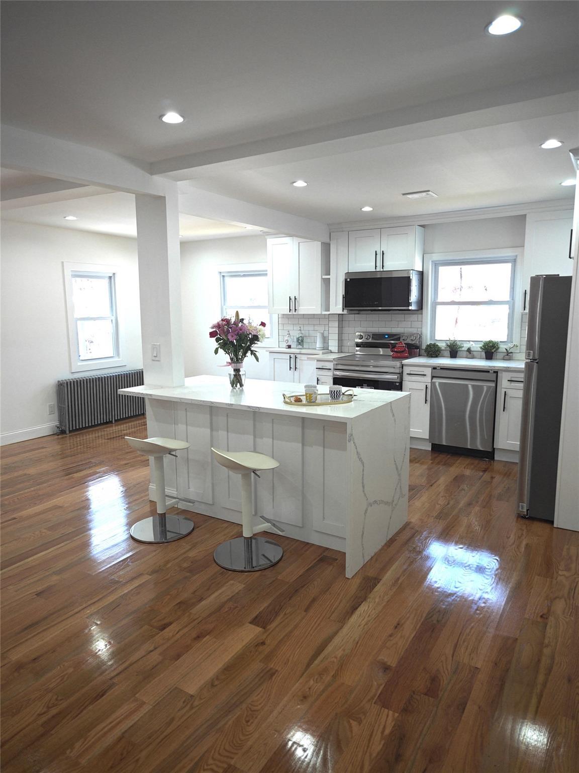 Single Family Pinetree  Suffolk County, NY 11967, MLS-848454-5