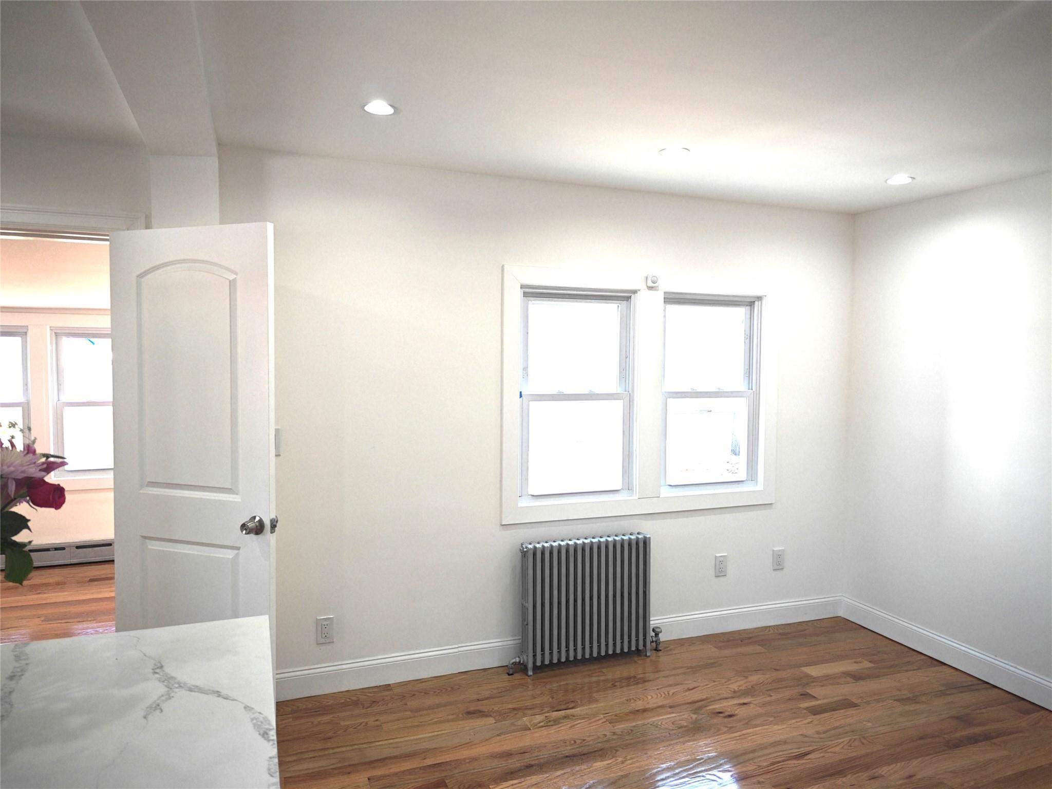 Single Family Pinetree  Suffolk County, NY 11967, MLS-848454-7