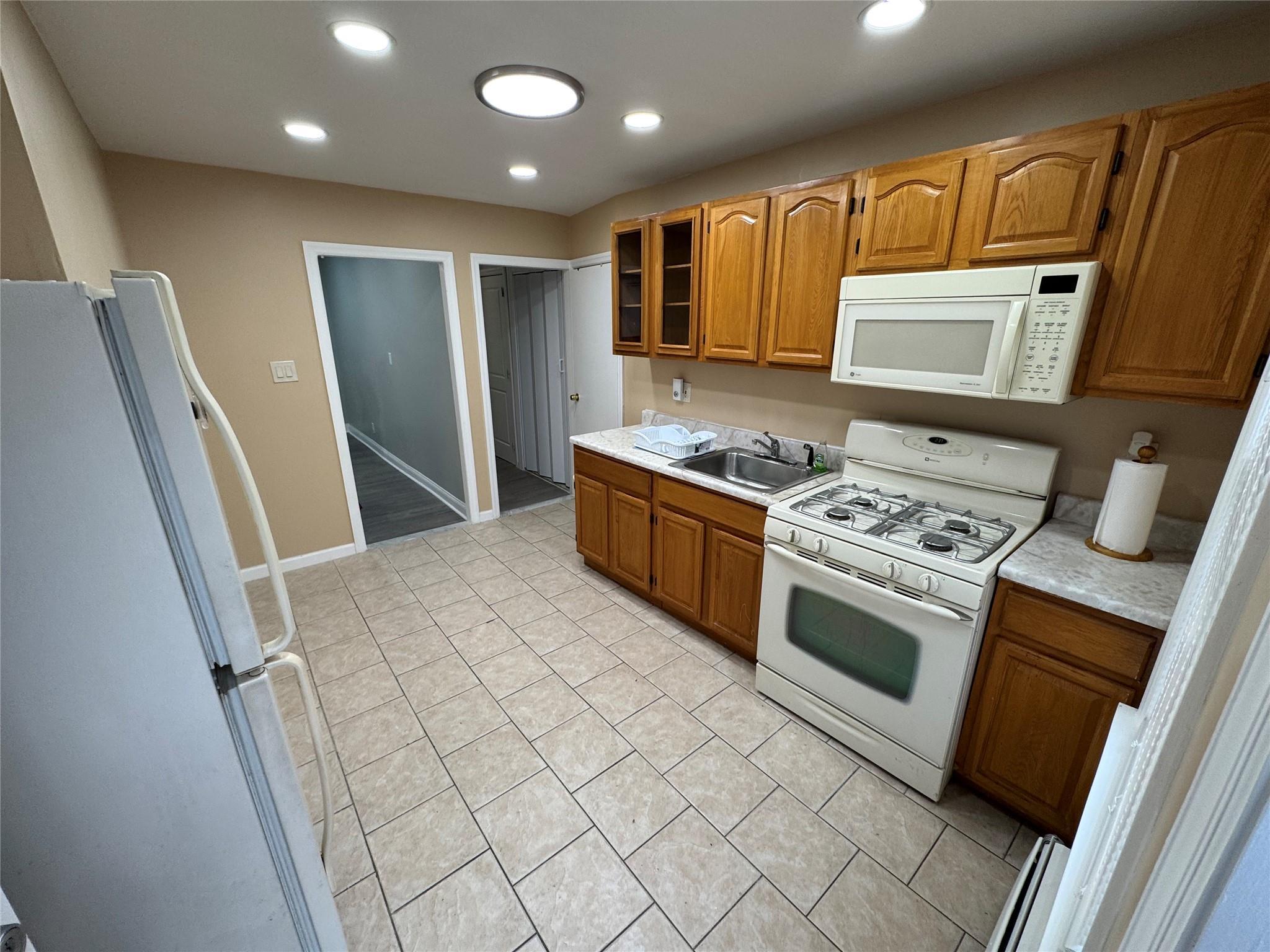 Apartment 174 St  Queens, NY 11433, MLS-848466-5