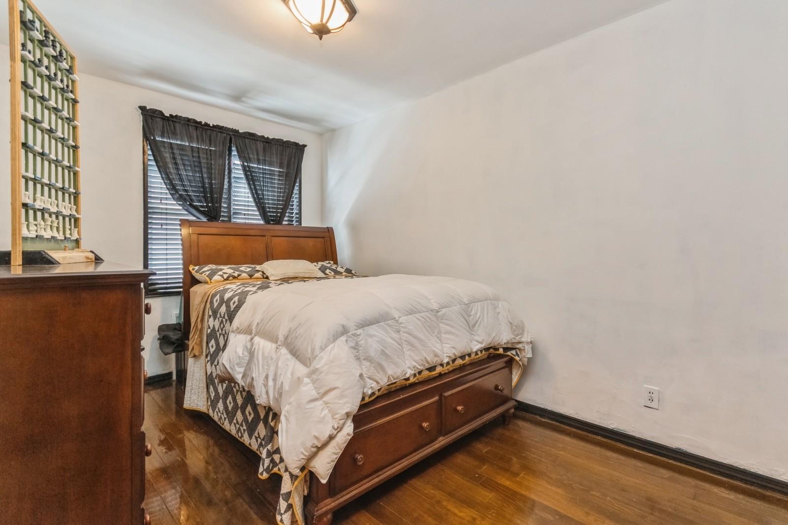 Coop Webster  Bronx, NY 10470, MLS-848490-17