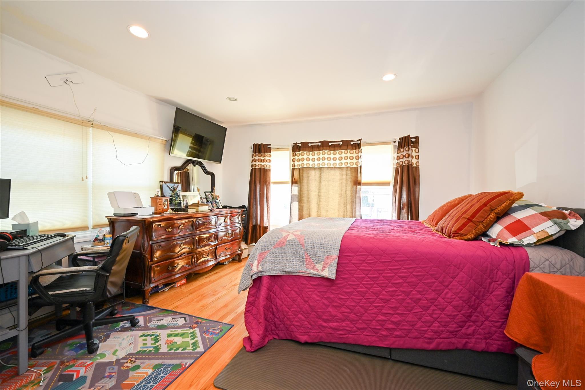 Single Family 163  Queens, NY 11414, MLS-848497-18