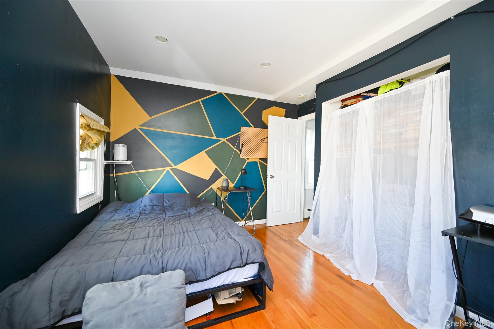 Single Family 163  Queens, NY 11414, MLS-848497-20