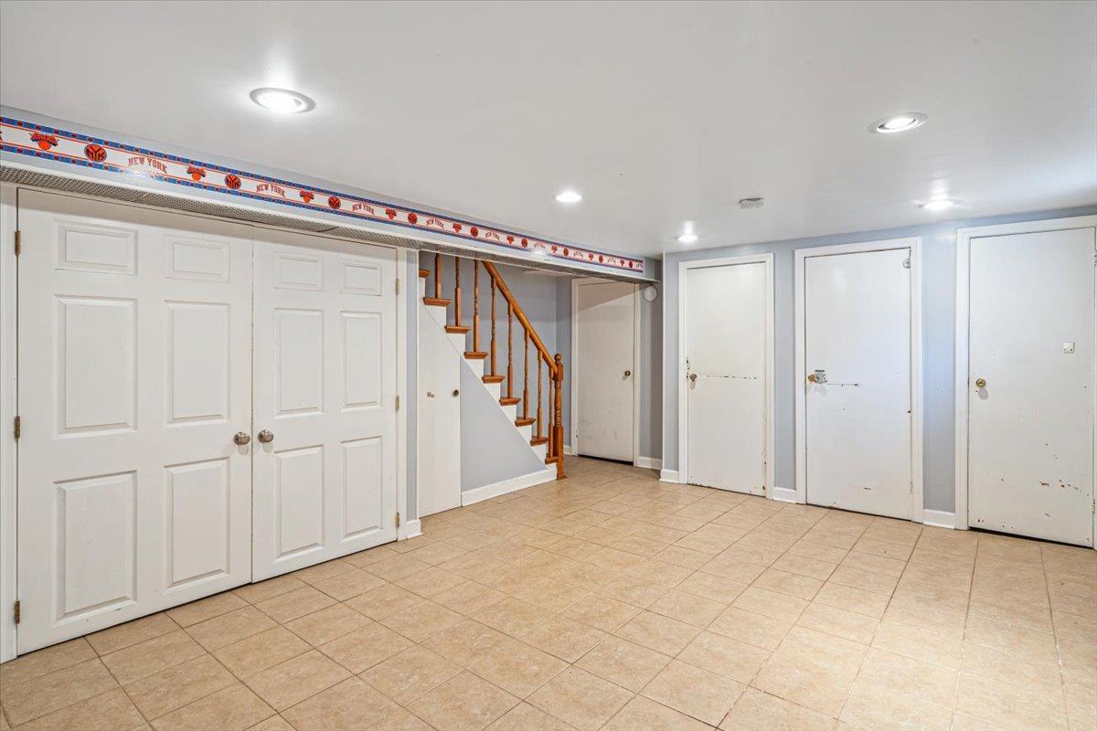 Single Family 212th  Queens, NY 11361, MLS-848512-19