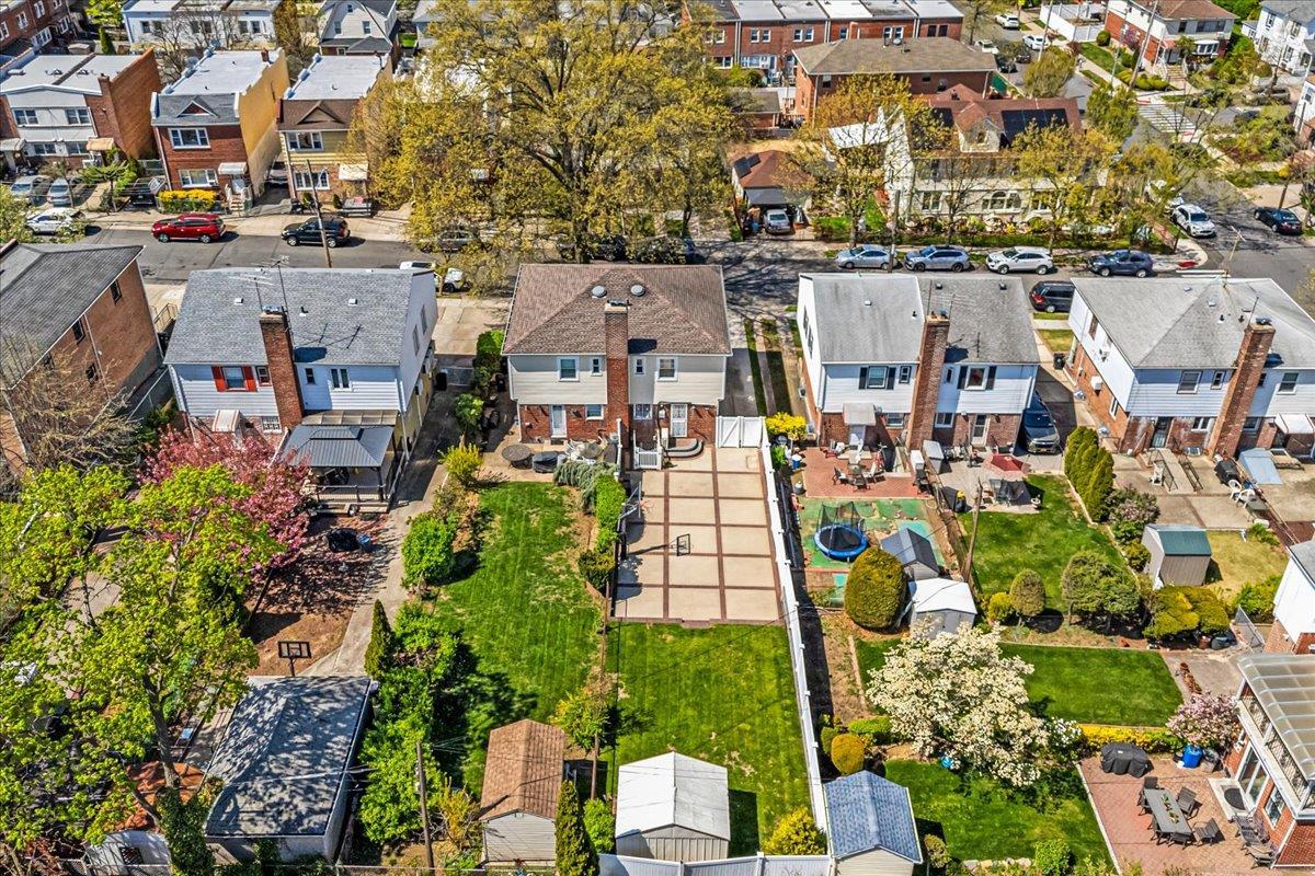Single Family 212th  Queens, NY 11361, MLS-848512-22