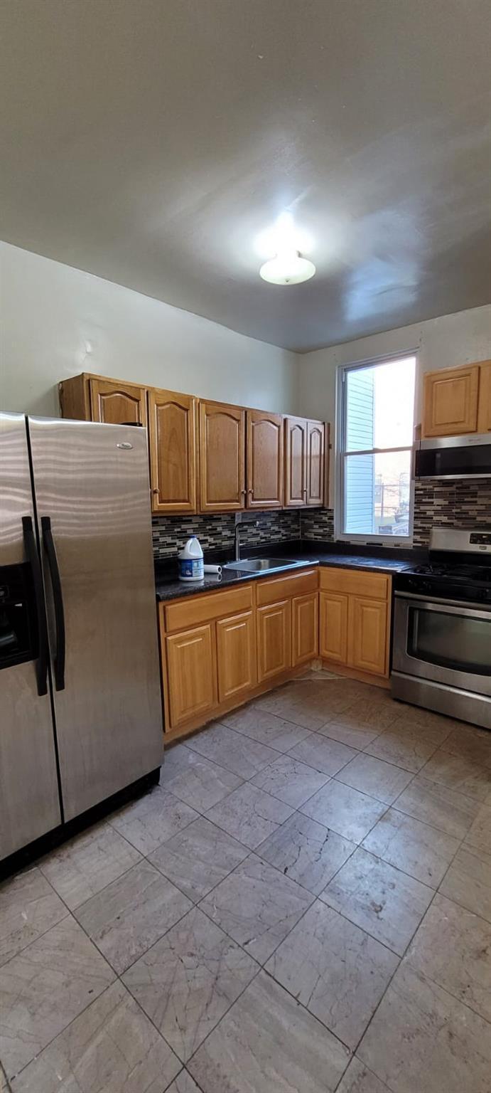 Apartment Logan  Brooklyn, NY 11208, MLS-848517-3