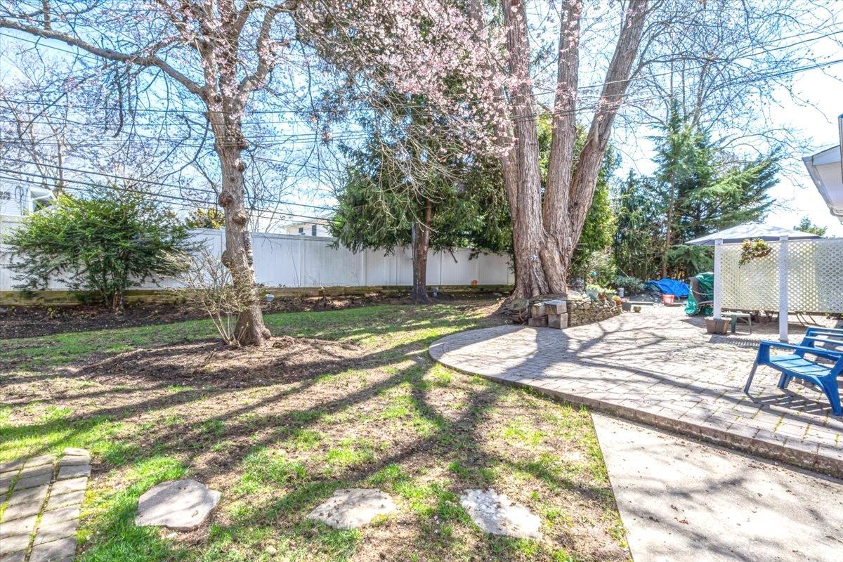 Single Family Sycamore  Suffolk County, NY 11747, MLS-848519-16