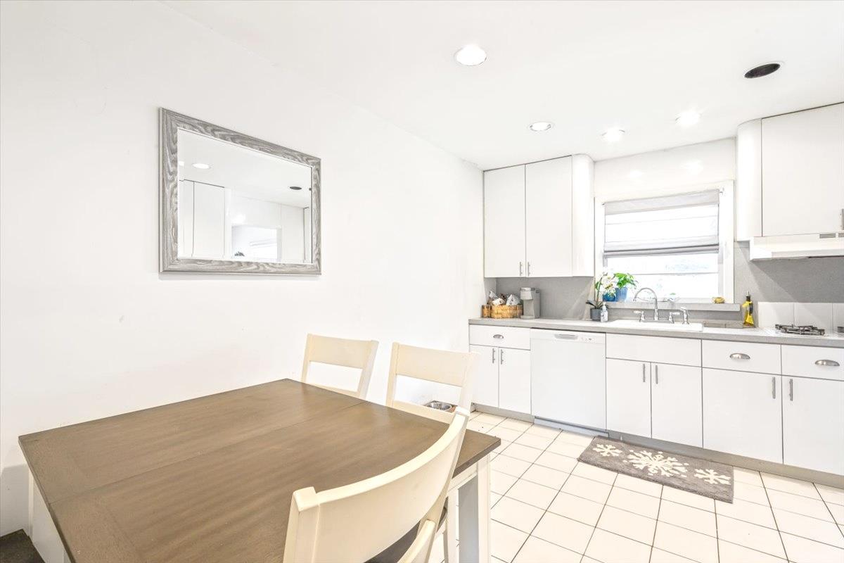 Single Family Sycamore  Suffolk County, NY 11747, MLS-848519-9