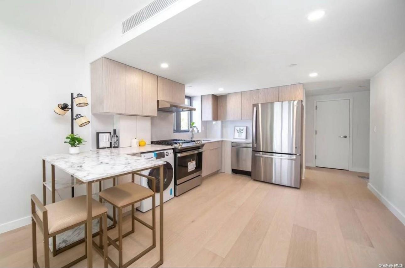 Apartment 41st  Queens, NY 11355, MLS-848520-3