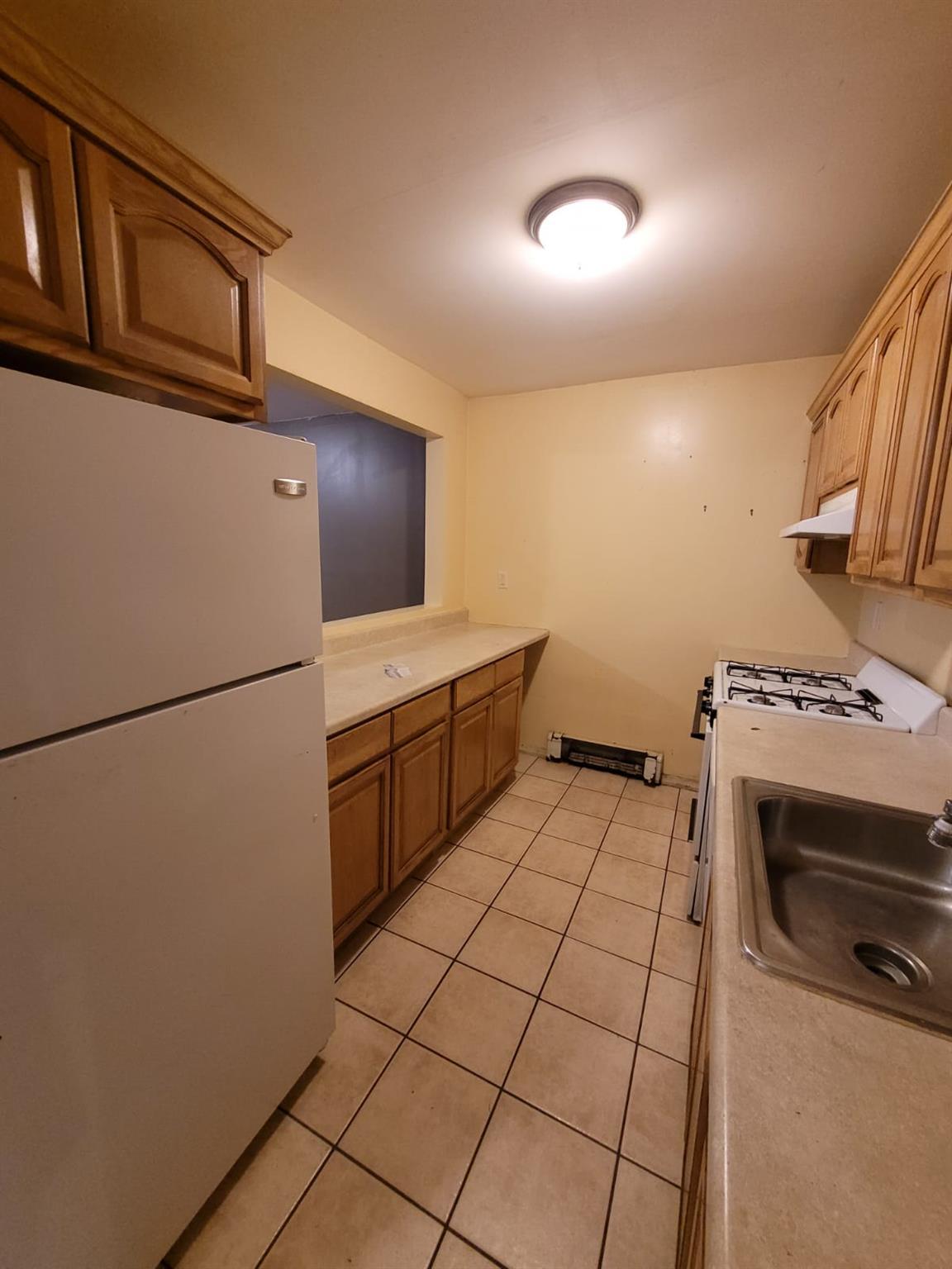 Apartment Gilbert  Bronx, NY 10474, MLS-848530-3