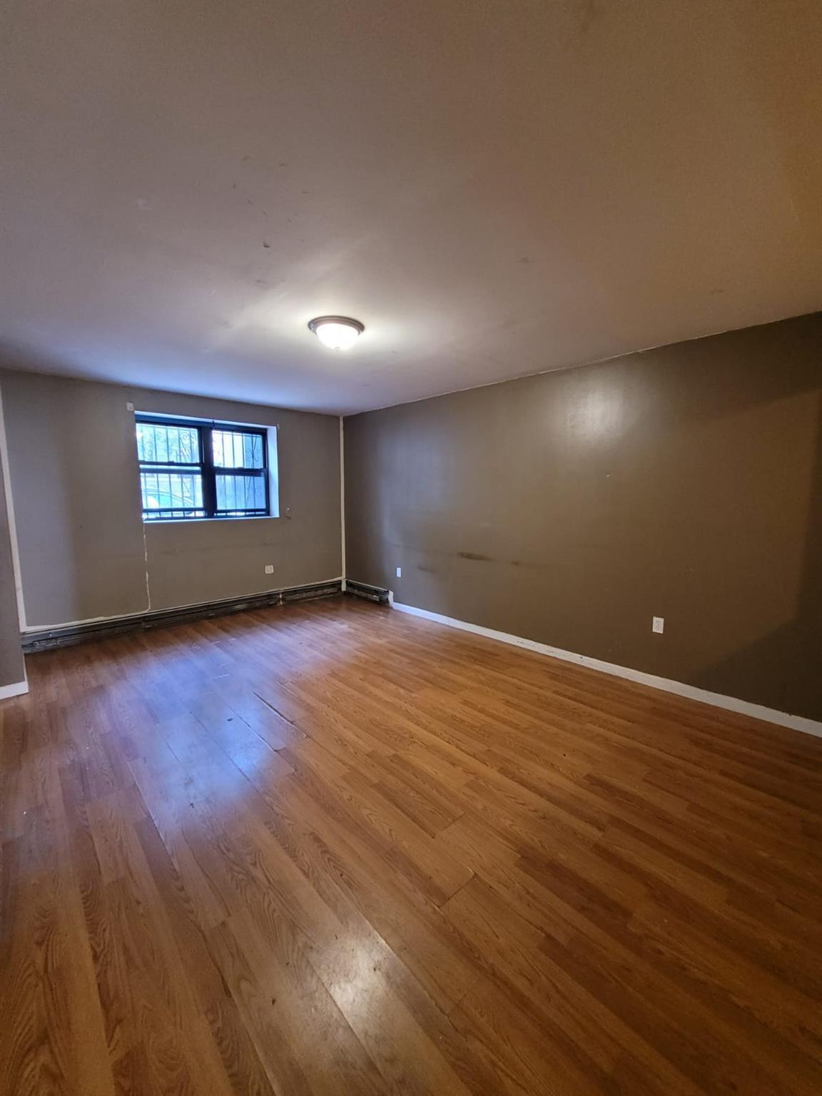 Apartment Gilbert  Bronx, NY 10474, MLS-848530-4
