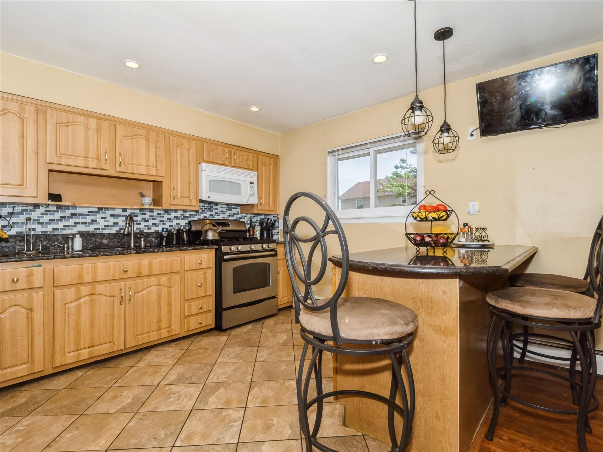 Single Family Derrick Adkins  Nassau County, NY 11552, MLS-848540-15