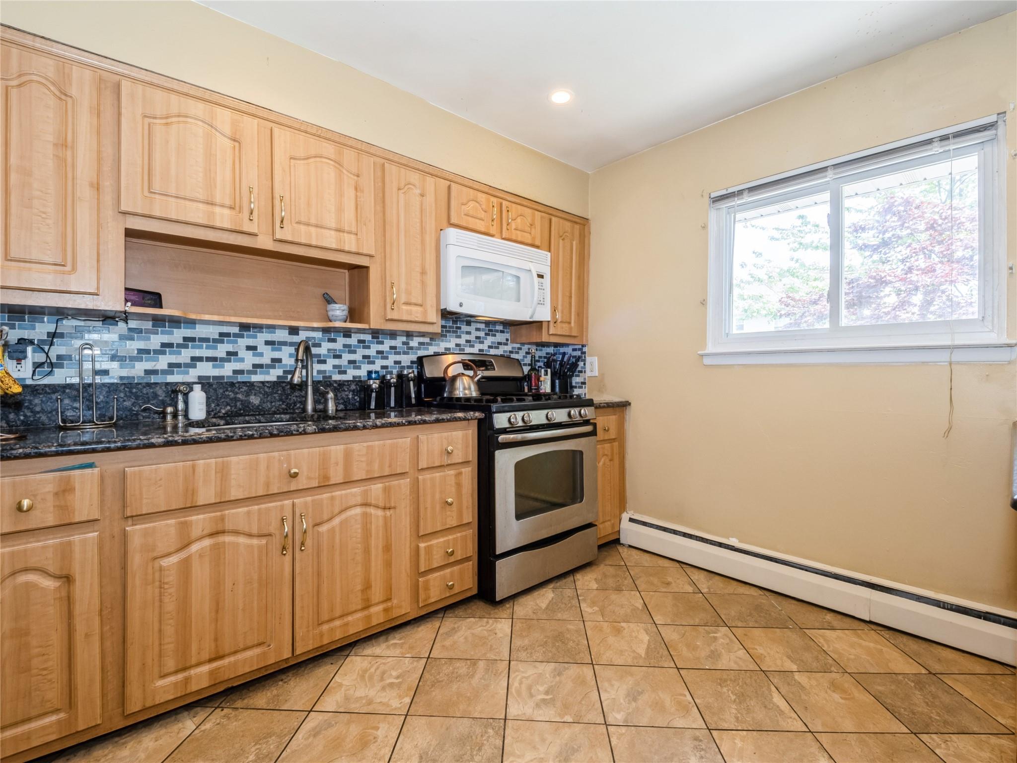 Single Family Derrick Adkins  Nassau County, NY 11552, MLS-848540-16