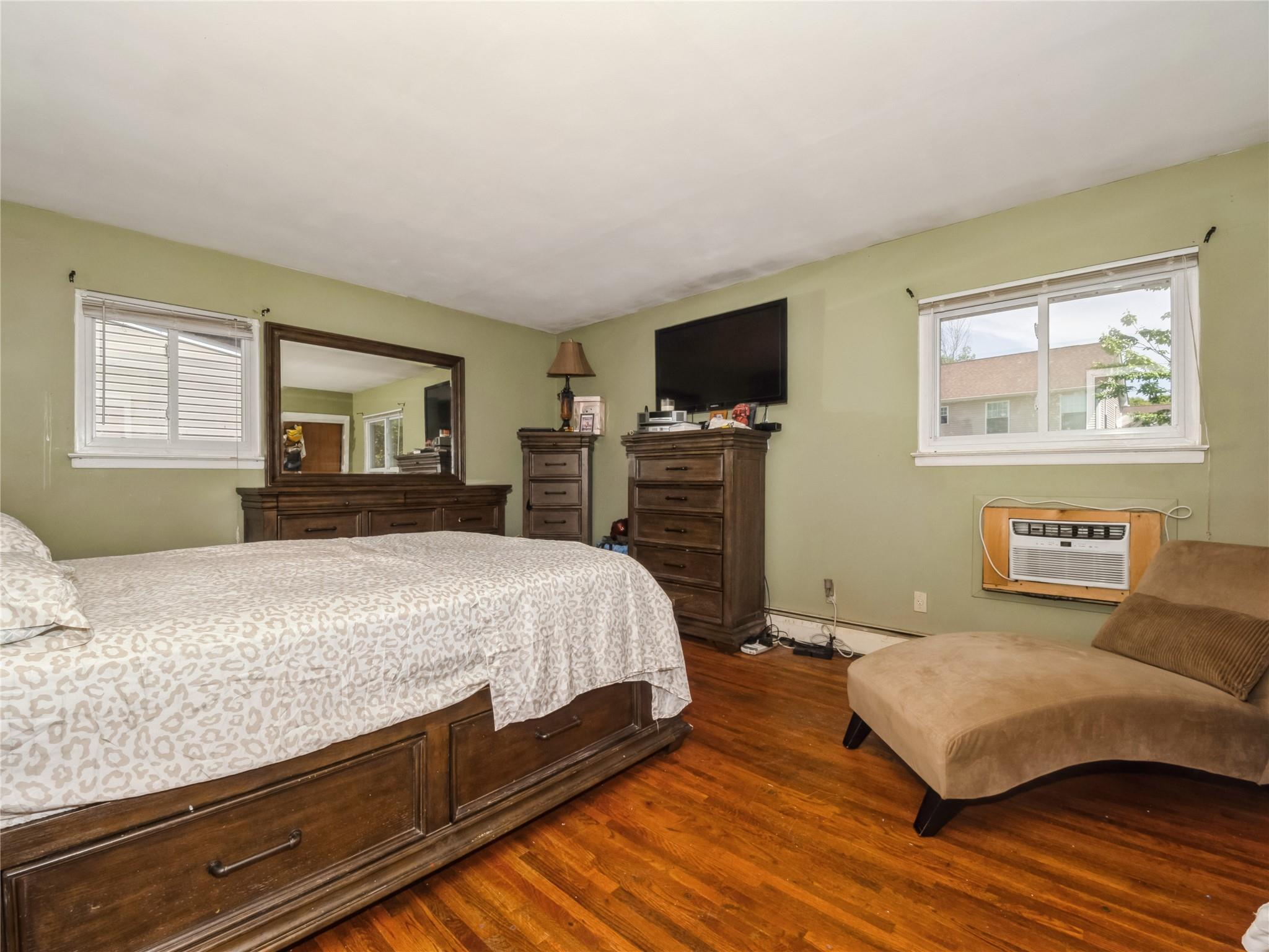 Single Family Derrick Adkins  Nassau County, NY 11552, MLS-848540-21