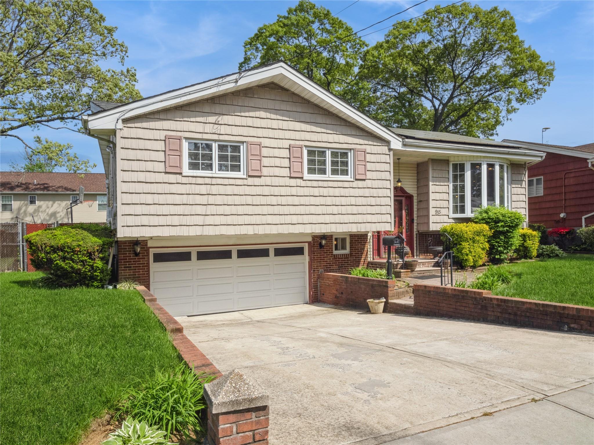 Single Family Derrick Adkins  Nassau County, NY 11552, MLS-848540-3