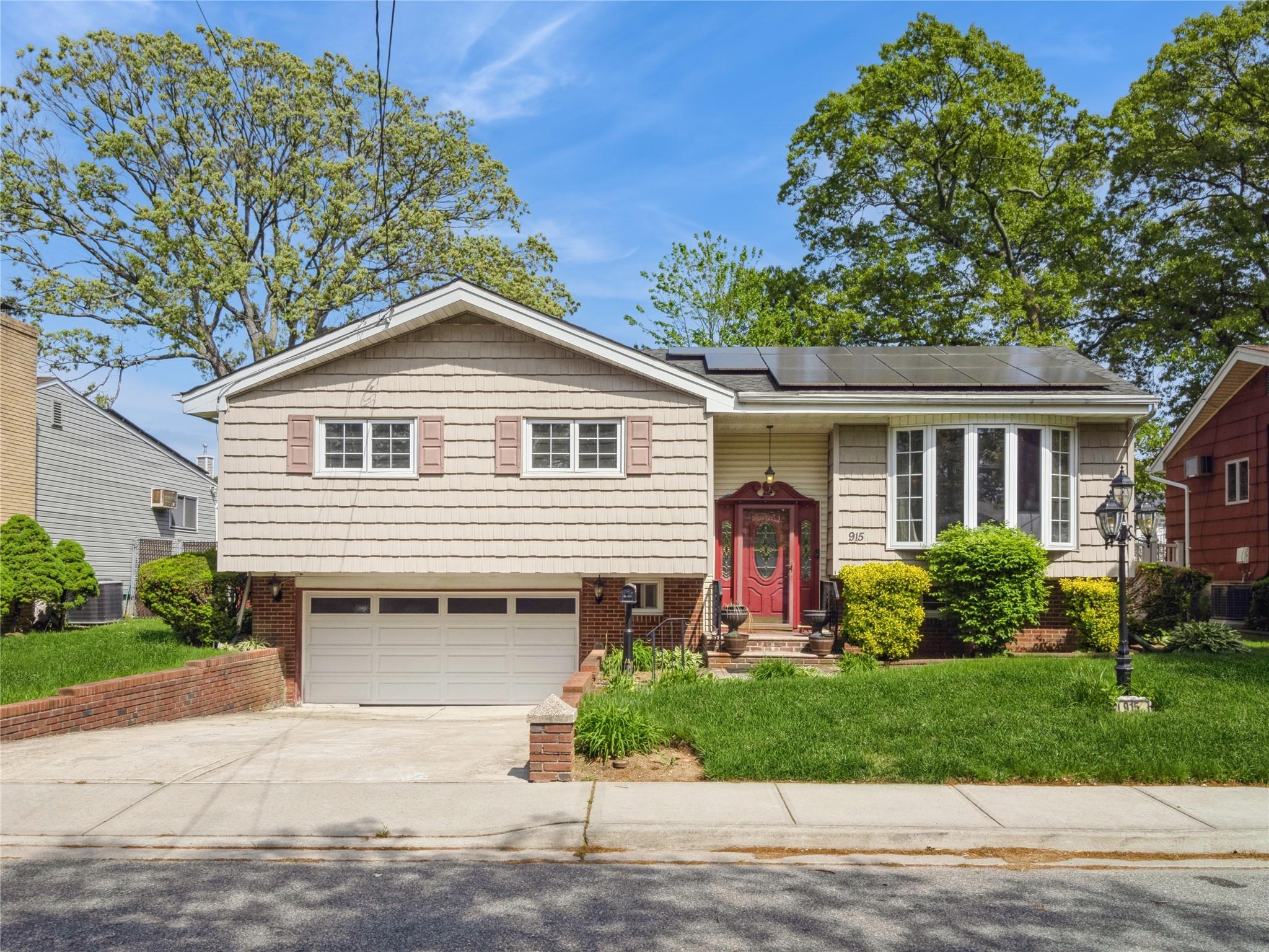 Single Family Derrick Adkins  Nassau County, NY 11552, MLS-848540-7