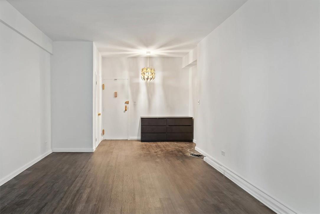 Coop Grand Concourse  Bronx, NY 10451, MLS-848541-10