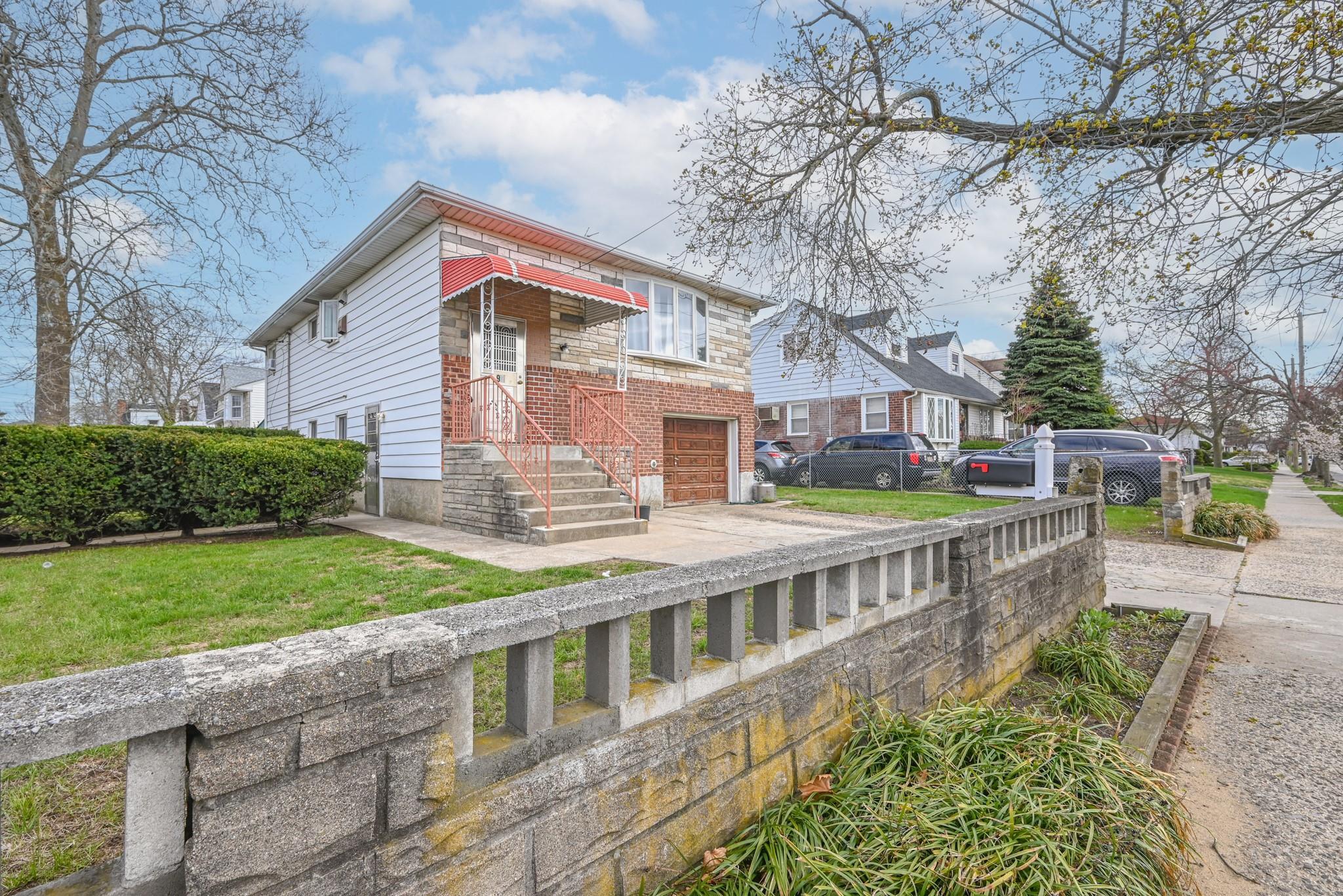 Single Family Arlington  Nassau County, NY 11580, MLS-848563-4
