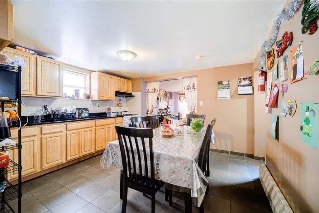 Single Family 1st  Orange County, NY 12550, MLS-848565-8