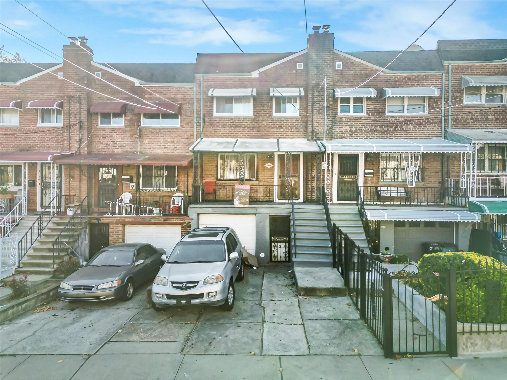 Single Family 216th  Bronx, NY 10469, MLS-848600-3