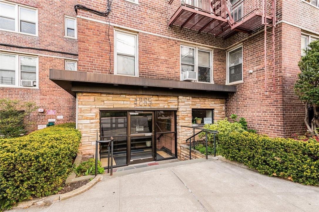 Coop Webster  Bronx, NY 10704, MLS-848618-2