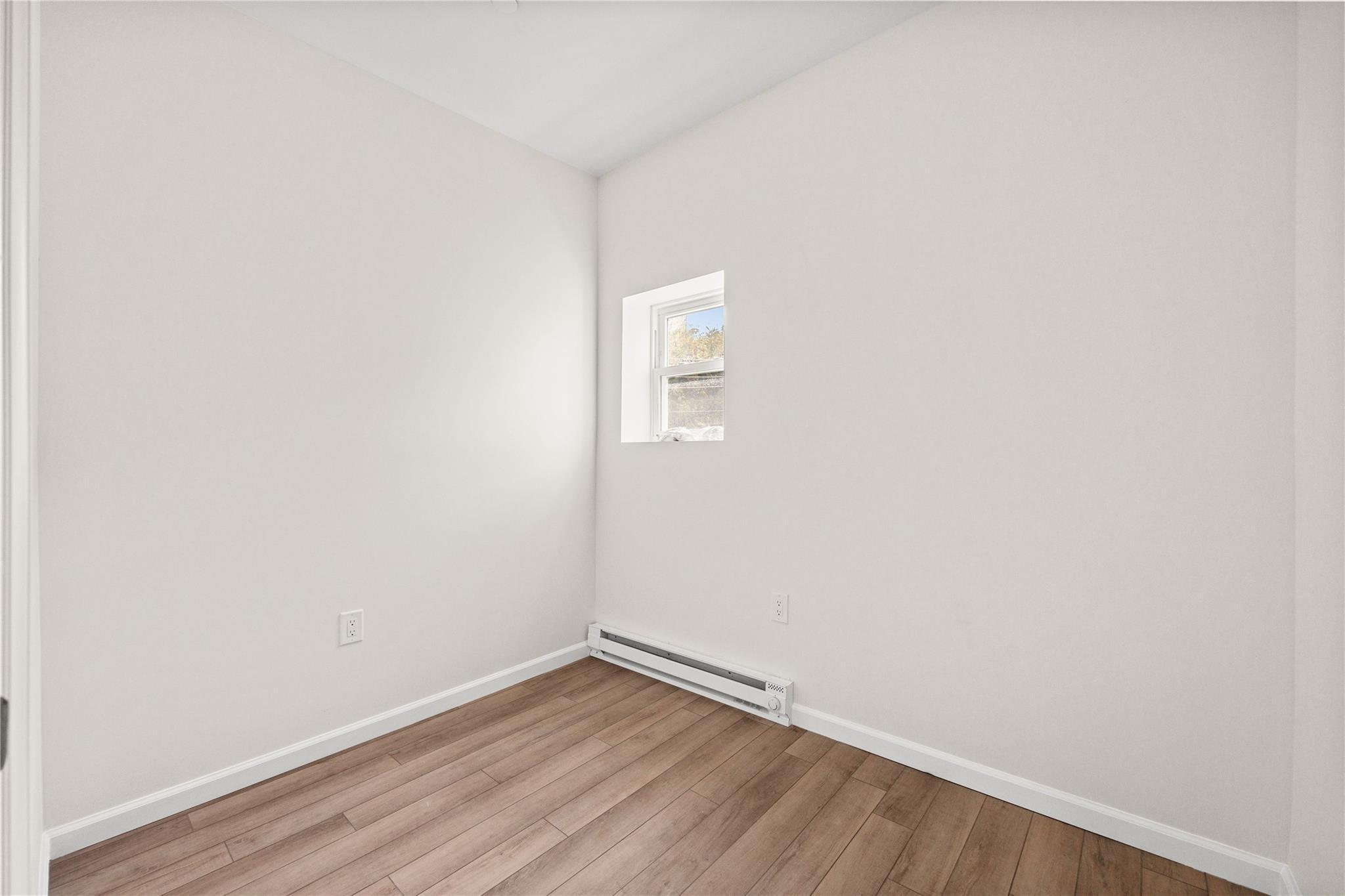 Single Family Van Cortlandt Park  Westchester County, NY 10705, MLS-848630-19