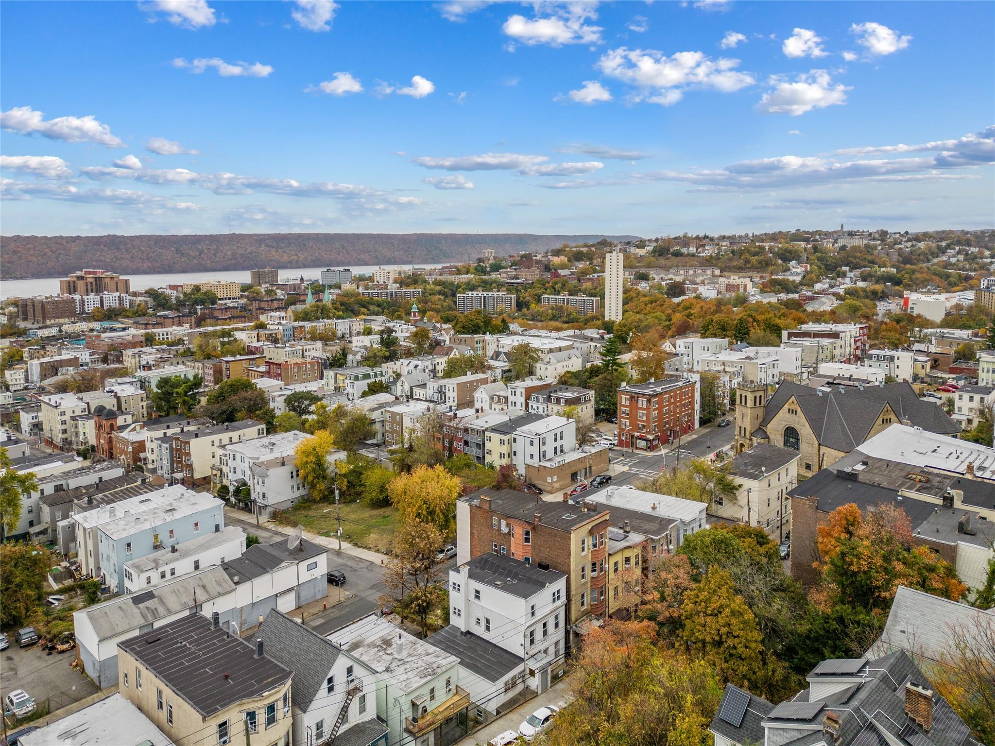 Single Family Van Cortlandt Park  Westchester County, NY 10705, MLS-848630-44