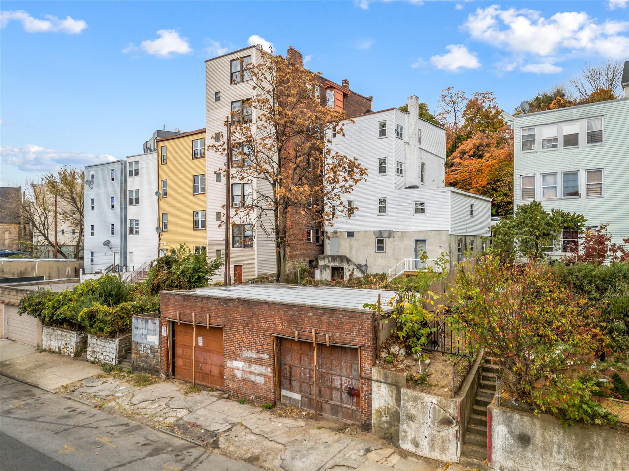 Single Family Van Cortlandt Park  Westchester County, NY 10705, MLS-848630-45