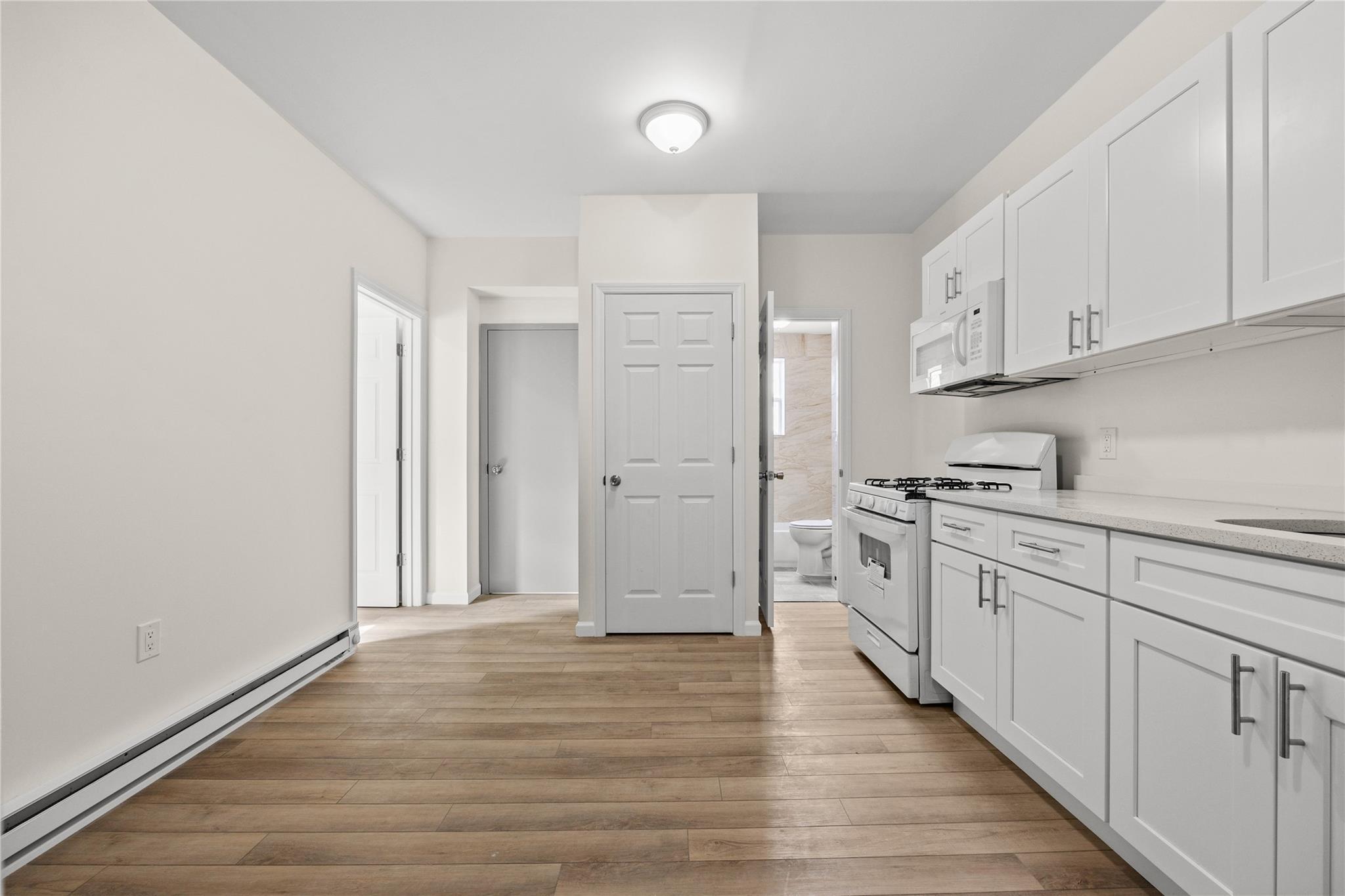Single Family Van Cortlandt Park  Westchester County, NY 10705, MLS-848630-7