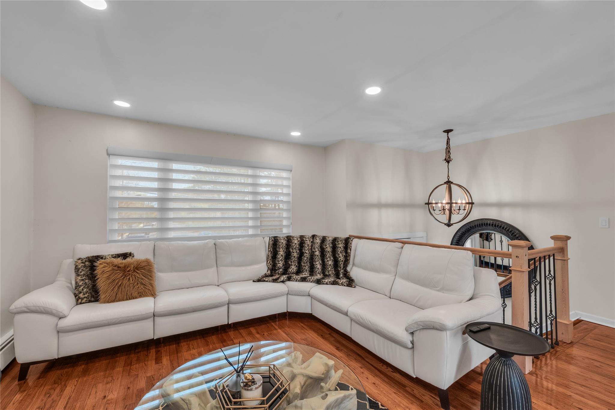 Single Family Bohemia  Suffolk County, NY 11782, MLS-848631-10