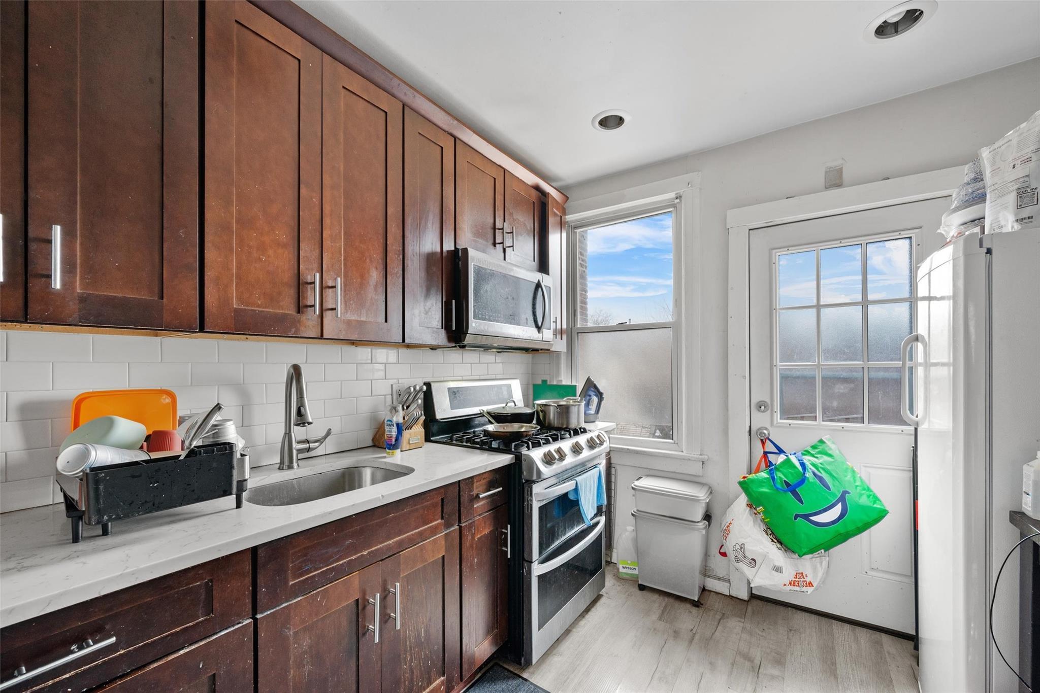 Single Family Harrington  Bronx, NY 10461, MLS-848641-11
