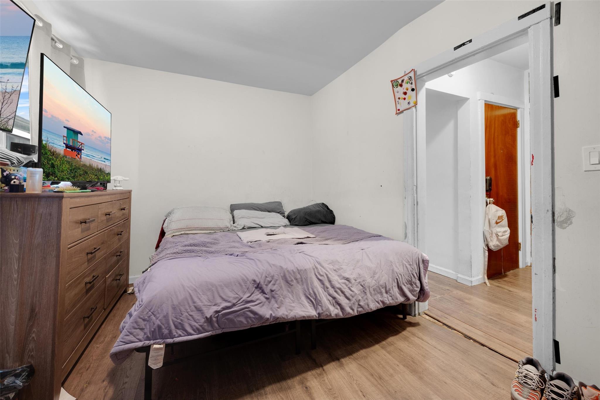 Single Family Harrington  Bronx, NY 10461, MLS-848641-20