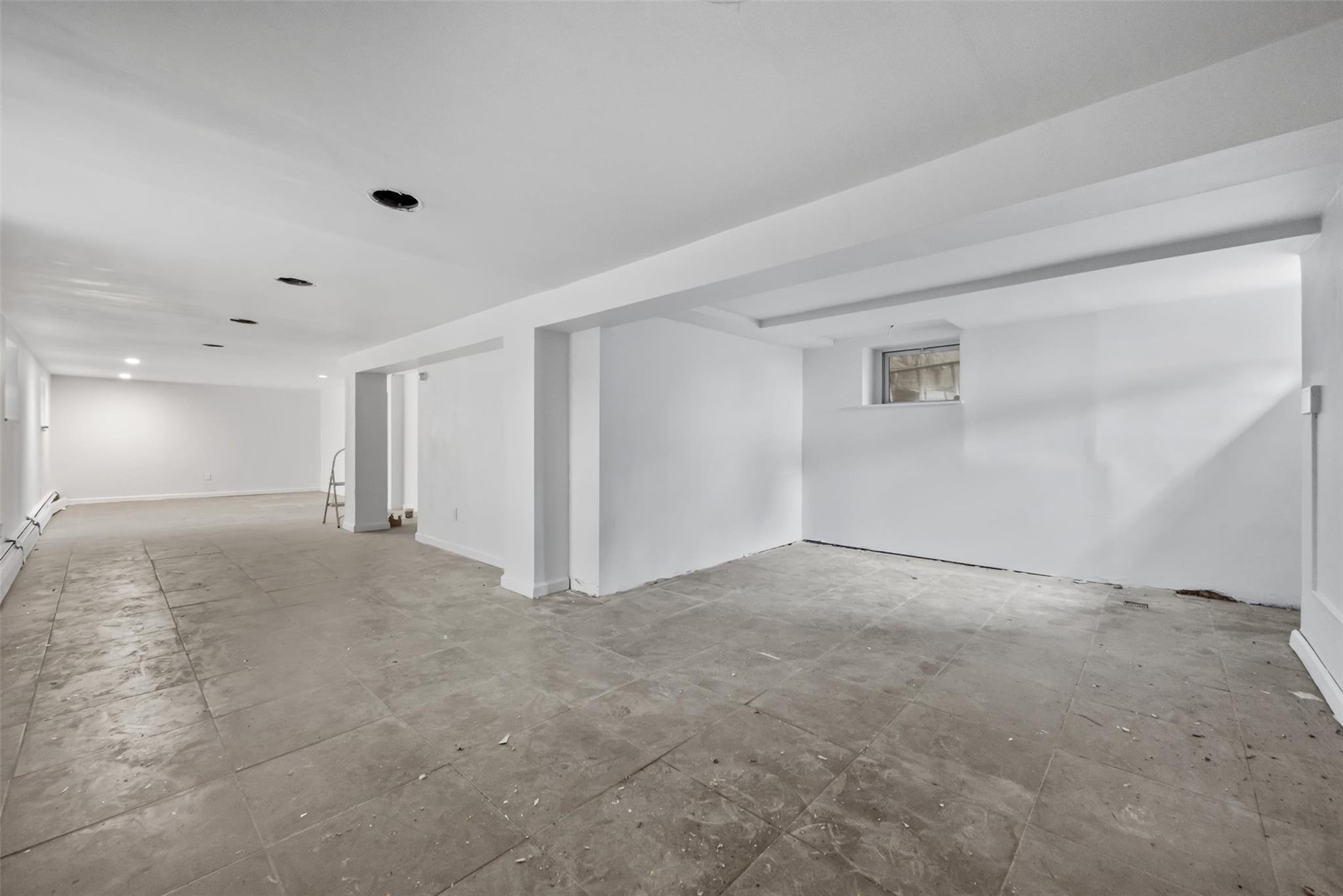 Single Family Harrington  Bronx, NY 10461, MLS-848641-40