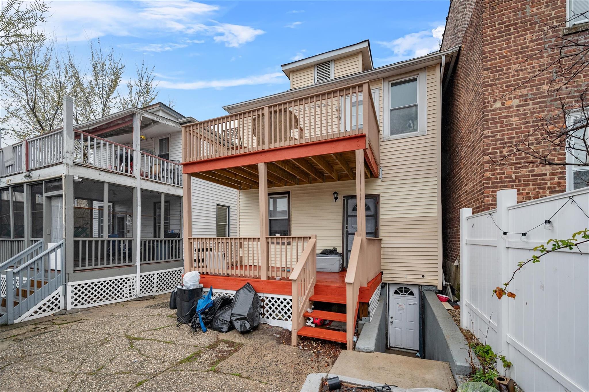 Single Family Harrington  Bronx, NY 10461, MLS-848641-44