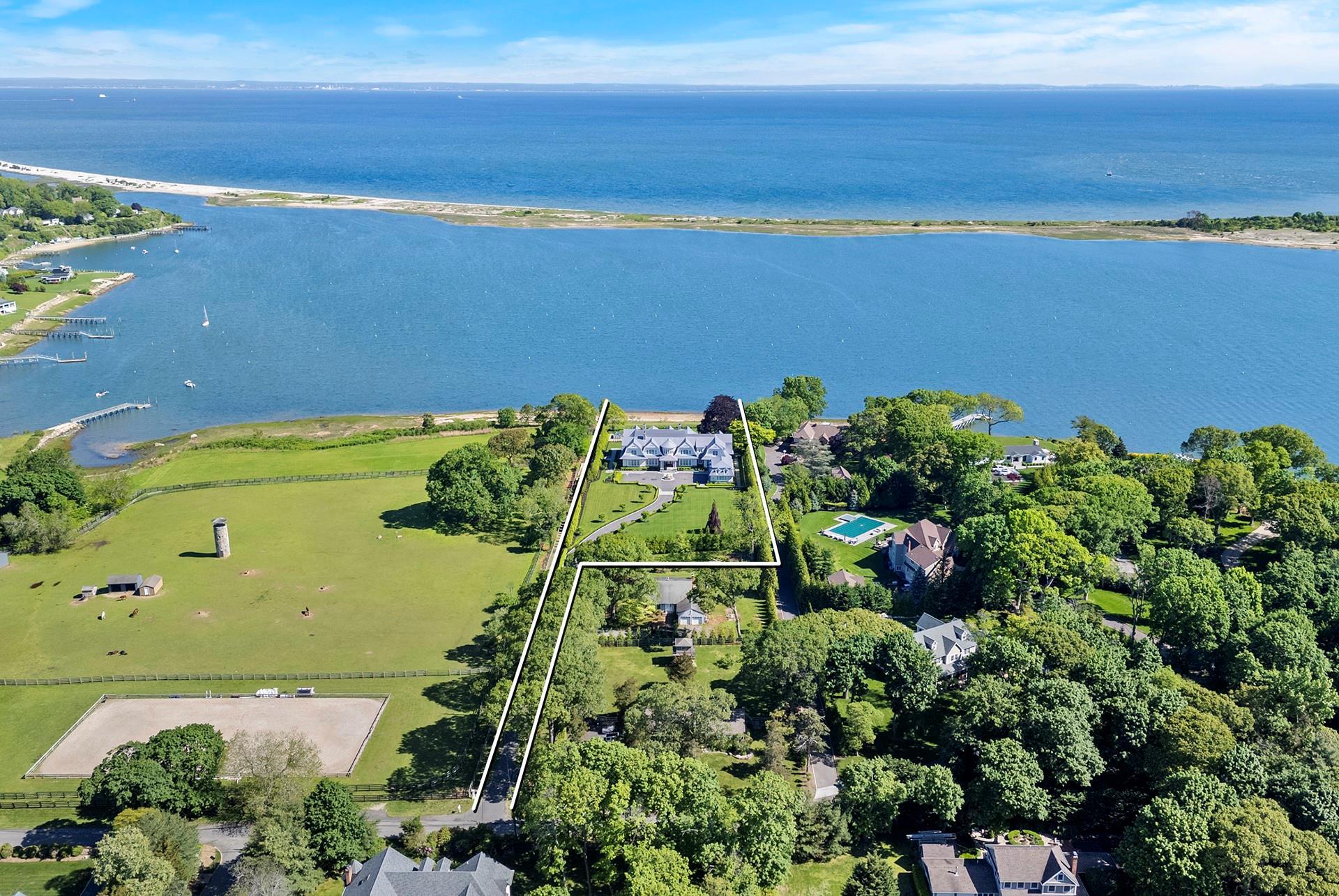 Single Family Brewster  Suffolk County, NY 11733, MLS-848679-46