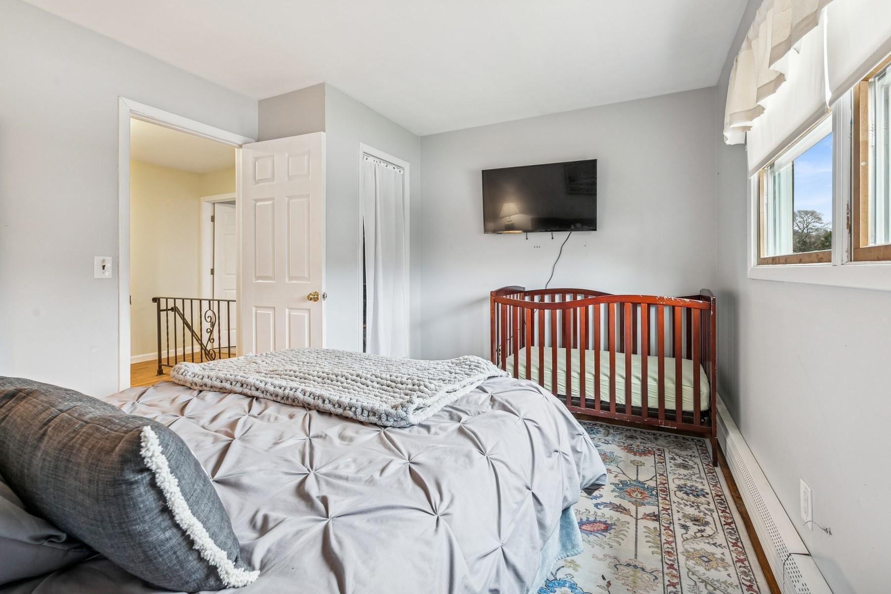 Single Family Gerald  Suffolk County, NY 11946, MLS-848688-22