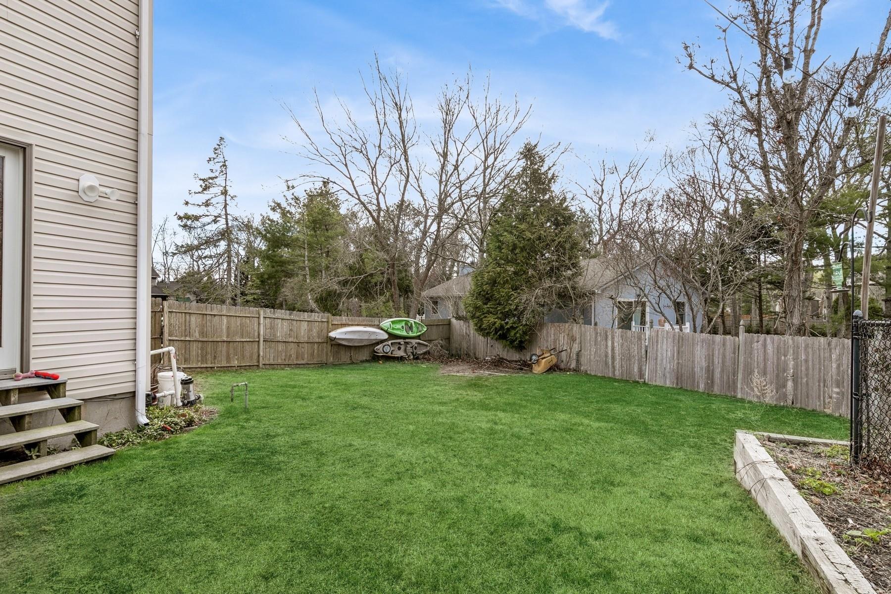 Single Family Gerald  Suffolk County, NY 11946, MLS-848688-33