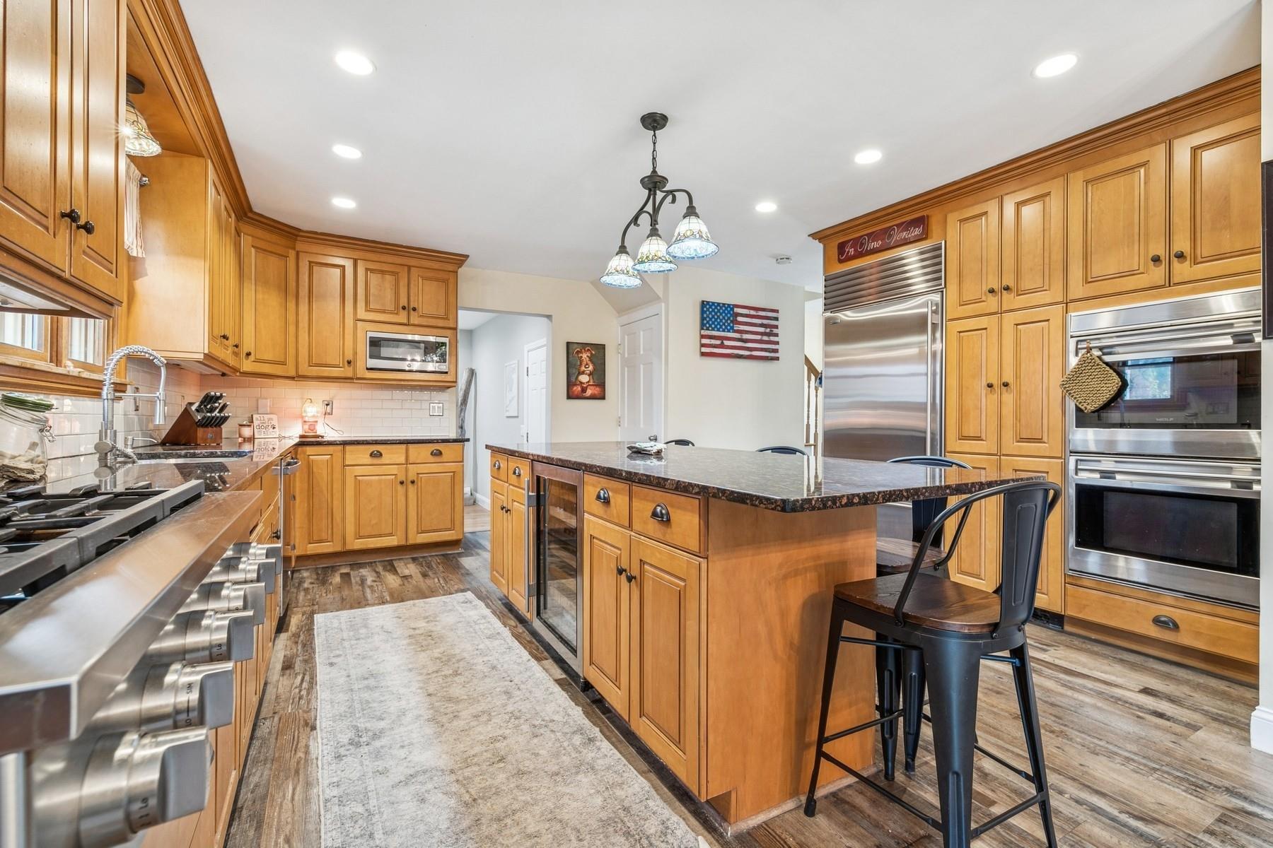 Single Family Gerald  Suffolk County, NY 11946, MLS-848688-9