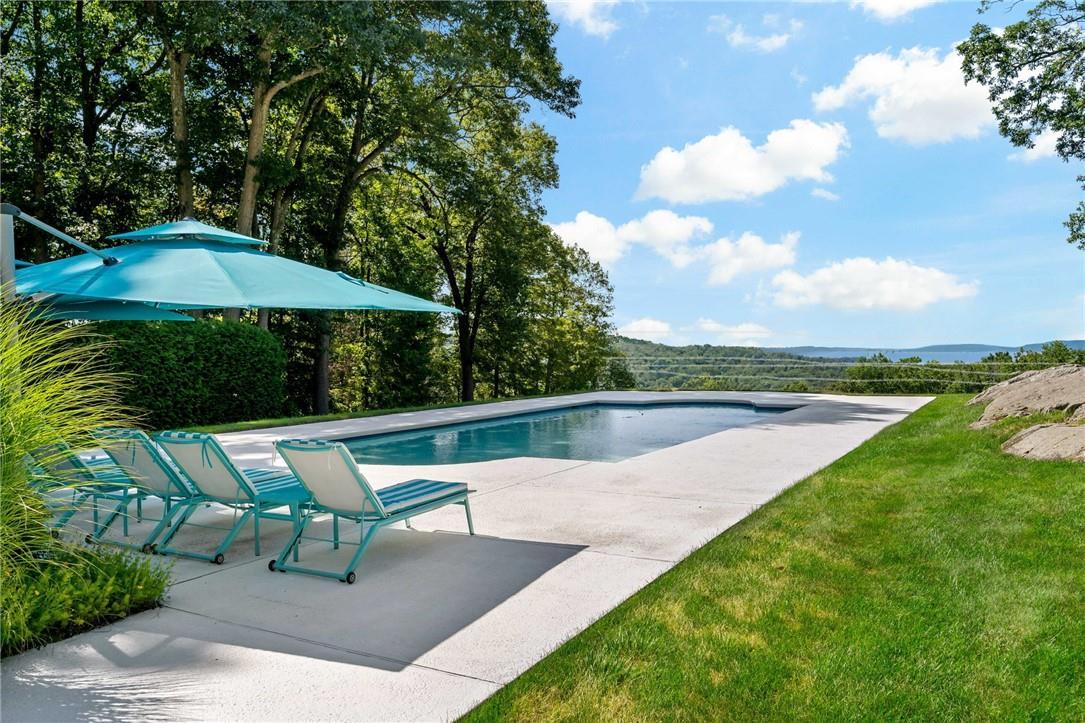 Single Family Bramblebush  Westchester County, NY 10520, MLS-848711-17