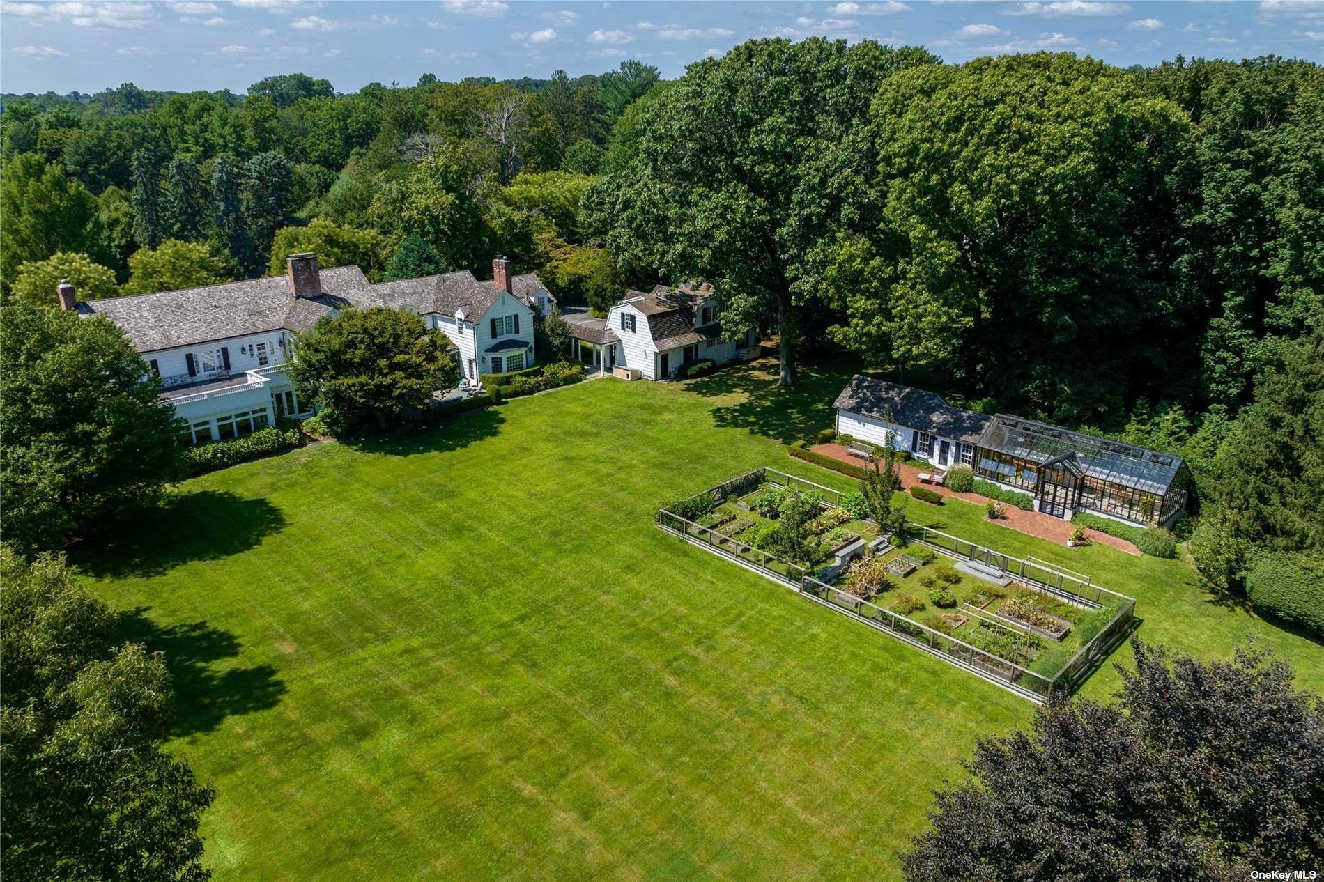 Single Family Piping Rock  Nassau County, NY 11560, MLS-848722-32