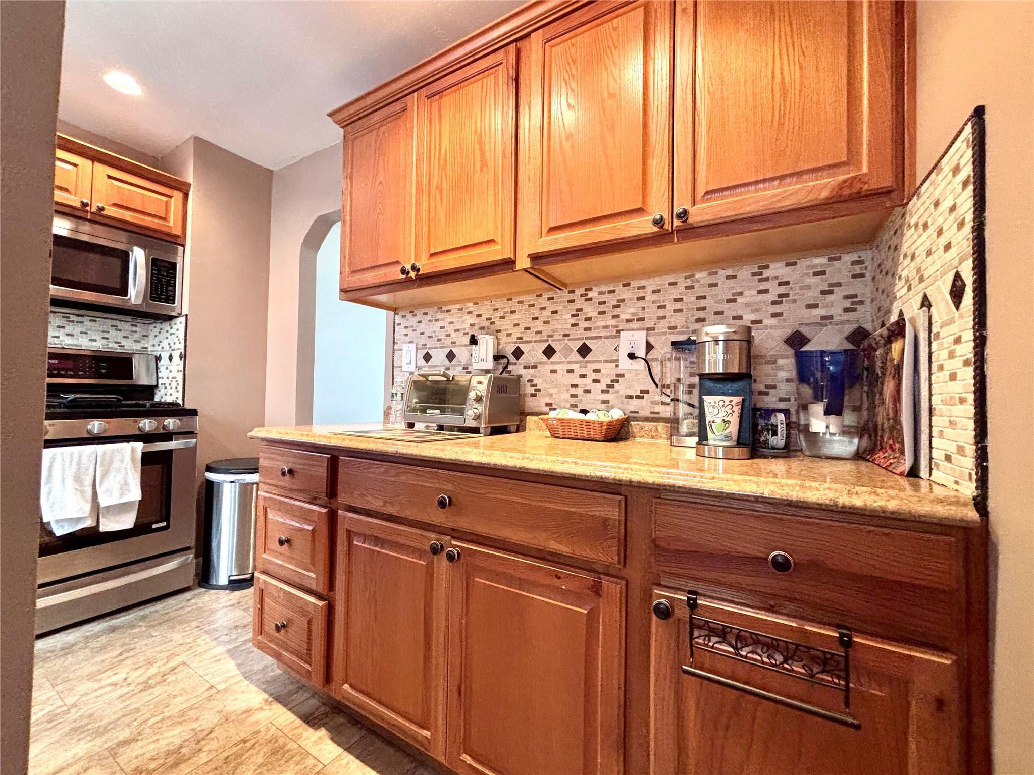 Single Family 214  Queens, NY 11428, MLS-848725-9
