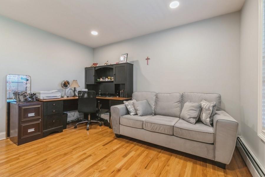 Single Family (canterbury)  Suffolk County, NY 11792, MLS-848739-26