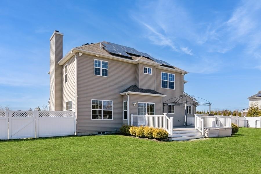 Single Family (canterbury)  Suffolk County, NY 11792, MLS-848739-38
