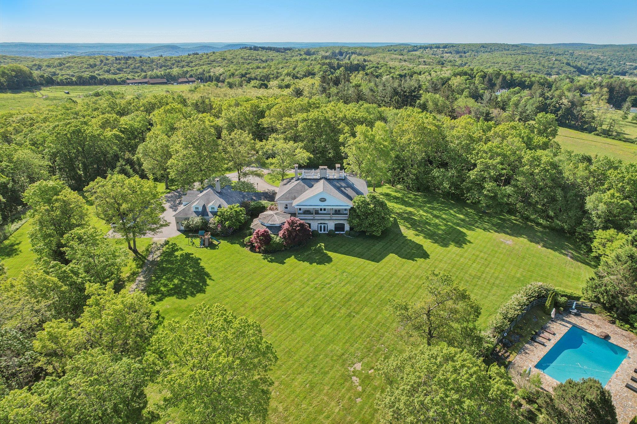 Single Family Old Quaker Hill  Dutchess County, NY 12564, MLS-848745-38