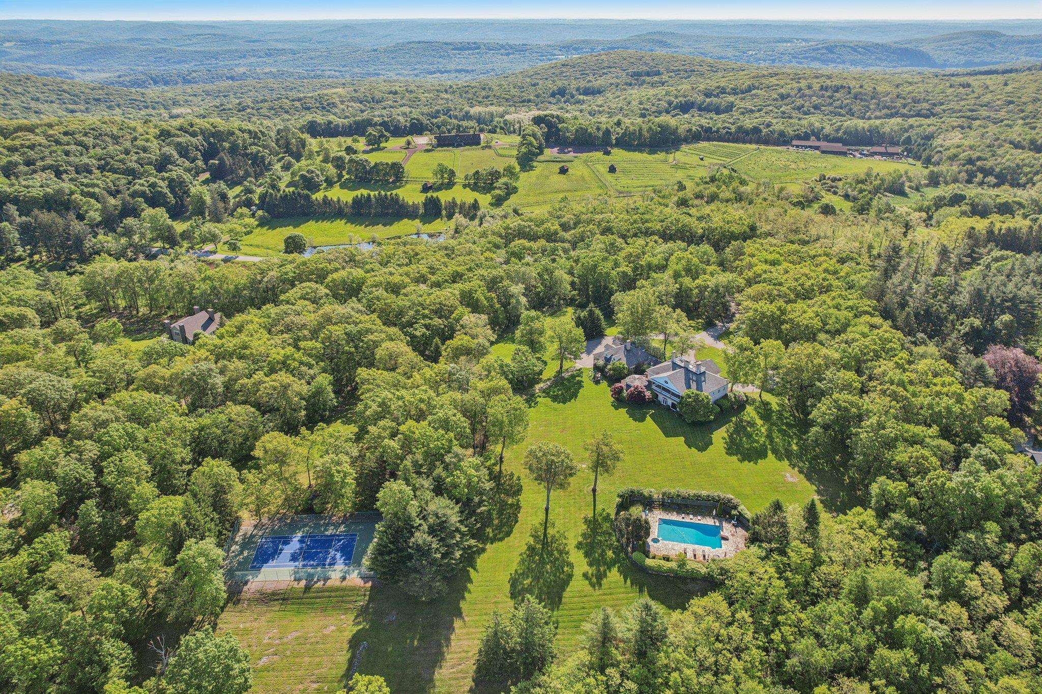 Single Family Old Quaker Hill  Dutchess County, NY 12564, MLS-848745-40