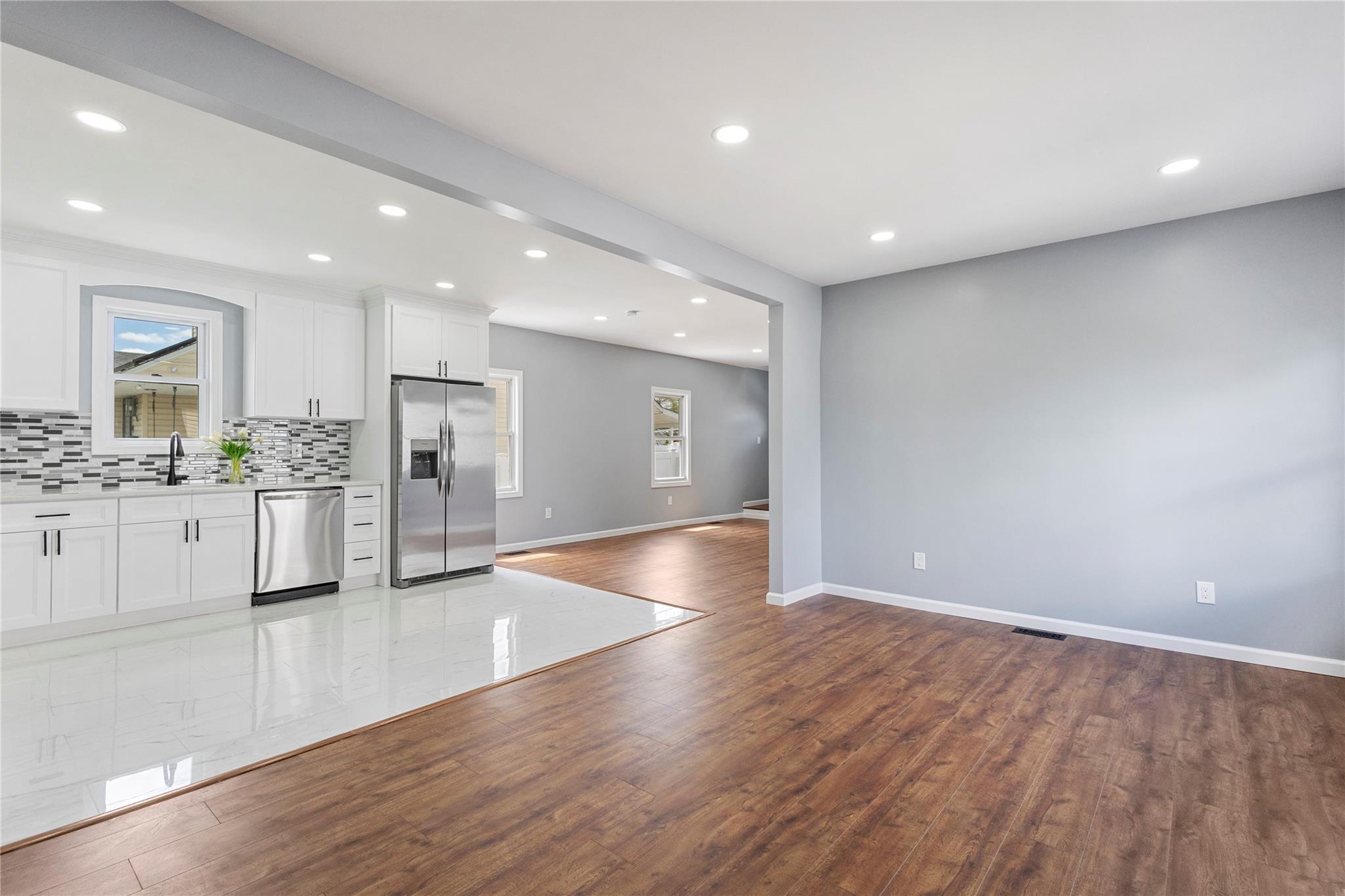 Single Family Greengrove  Nassau County, NY 11553, MLS-848757-2